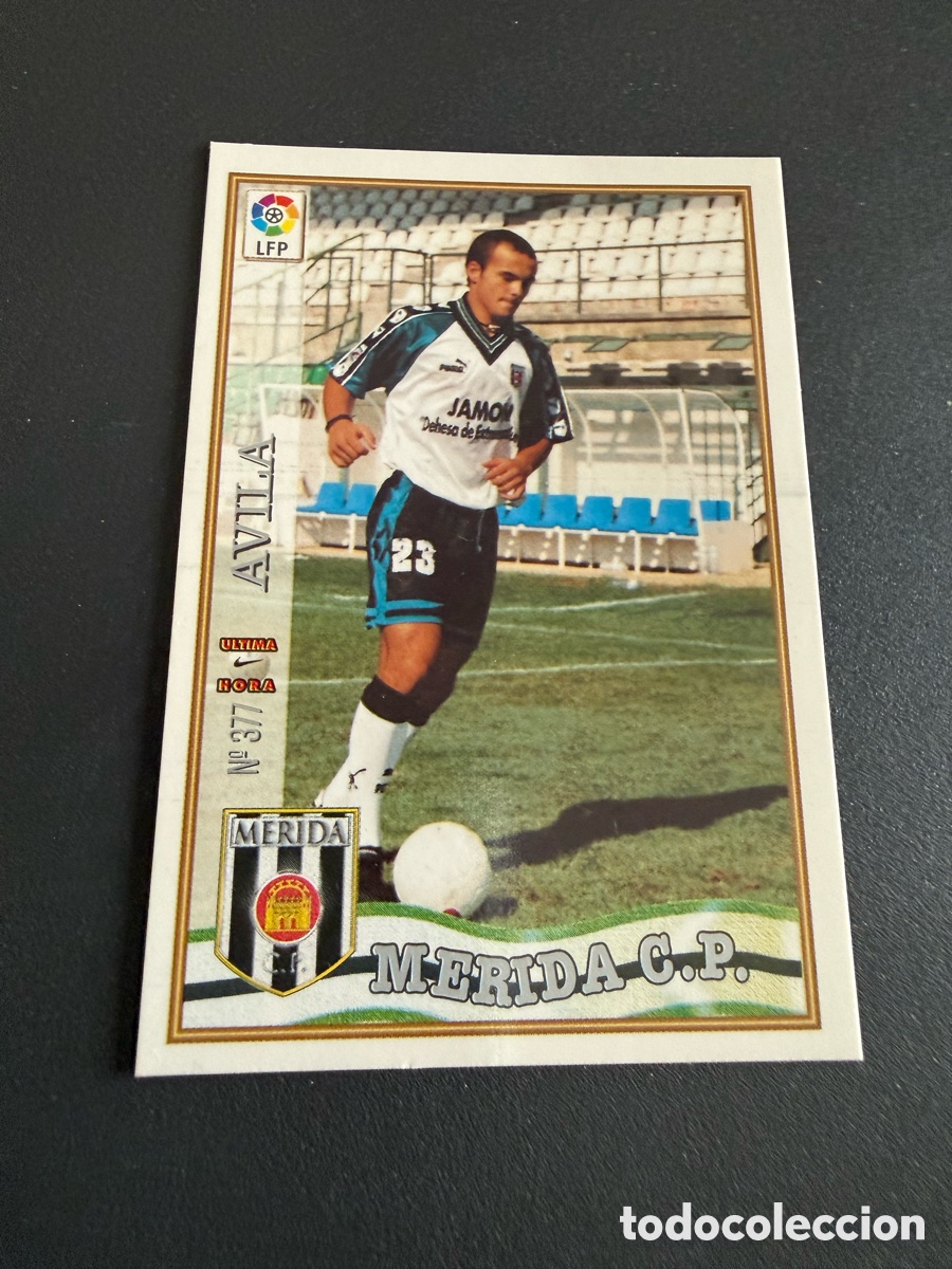 Football Stickers: MUNDICROMO 97-98. n 377. UH. &Aacute;VILA ( M&eacute;rida)