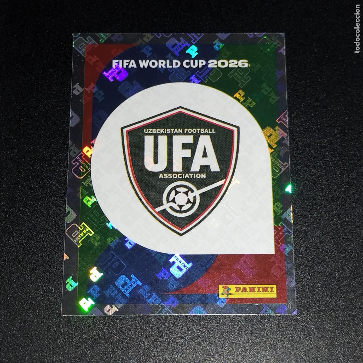 Figurine di Calcio: UZB 1 ESCUDO LOGO UZBEKISTAN CROMOS STICKER MUNDIAL 26 2026 FIFA WORLD CUP PANINI