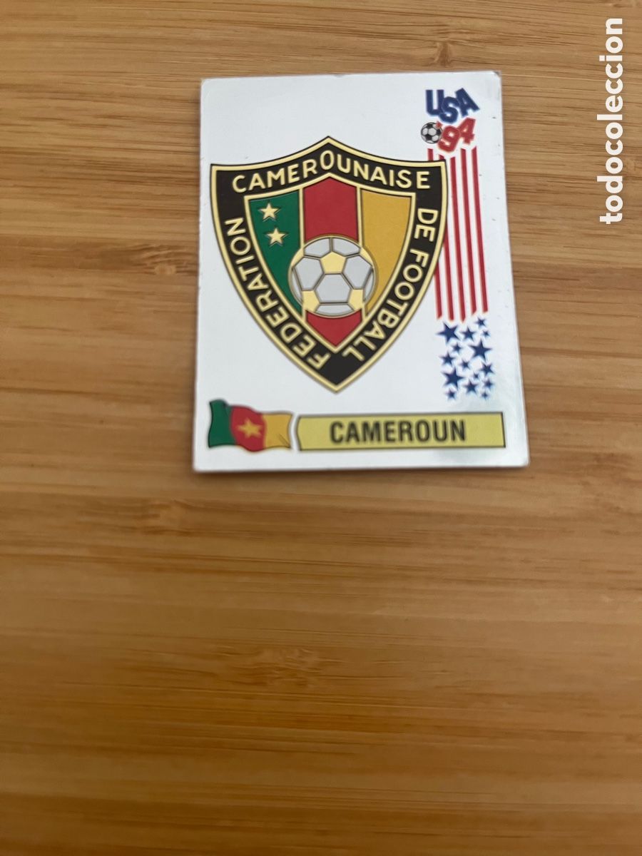 Figurine di Calcio: ESCUDO 134 CAMERUN CAMEROUN MUNDIAL ESTADOS UNIDOS 94 USA 1994 PANINI NUEVO SIN PEGAR
