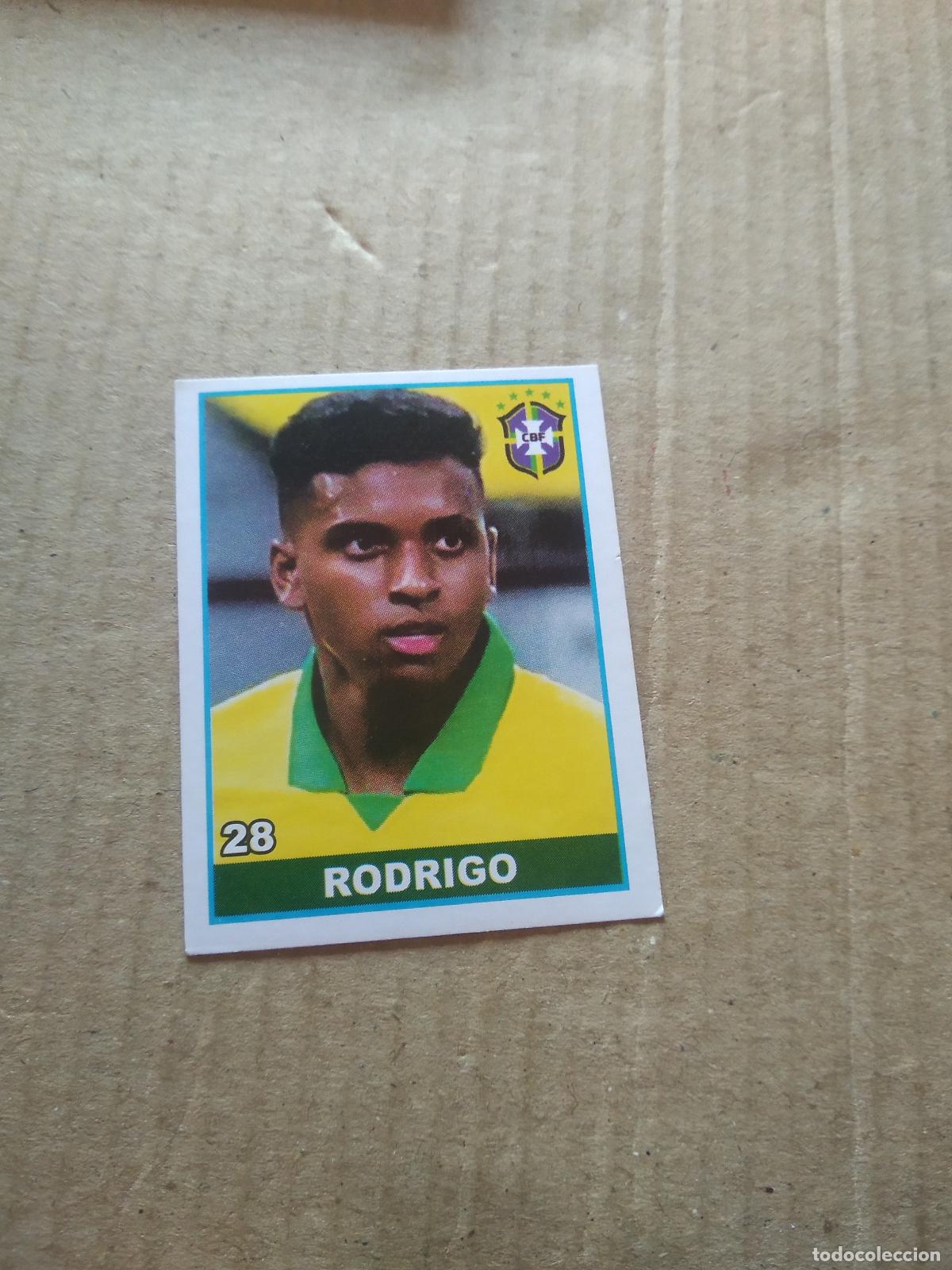 Cartes &agrave; collectionner de Football: 28 RODRYGO BRASIL CROMO FUTBOL MUNDIAL 2022 WORLD CUP COPA DEL MUNDO EDITADO EN BRASIL