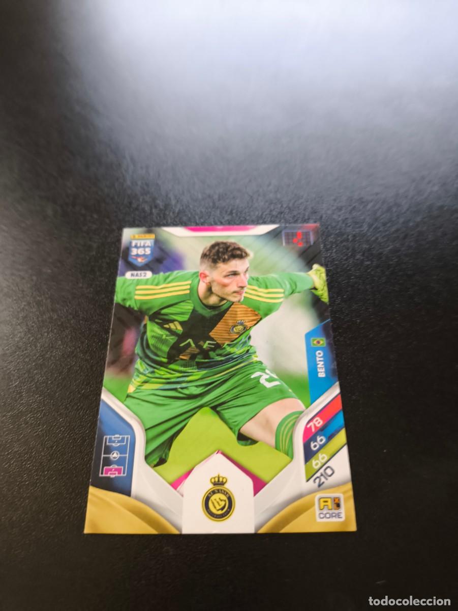 Fu&szlig;ball-Sticker: NAS2 Bento AL NASSR PANINI ADRENALYN FIFA 365 2025 2026 NO LIGA ESTE