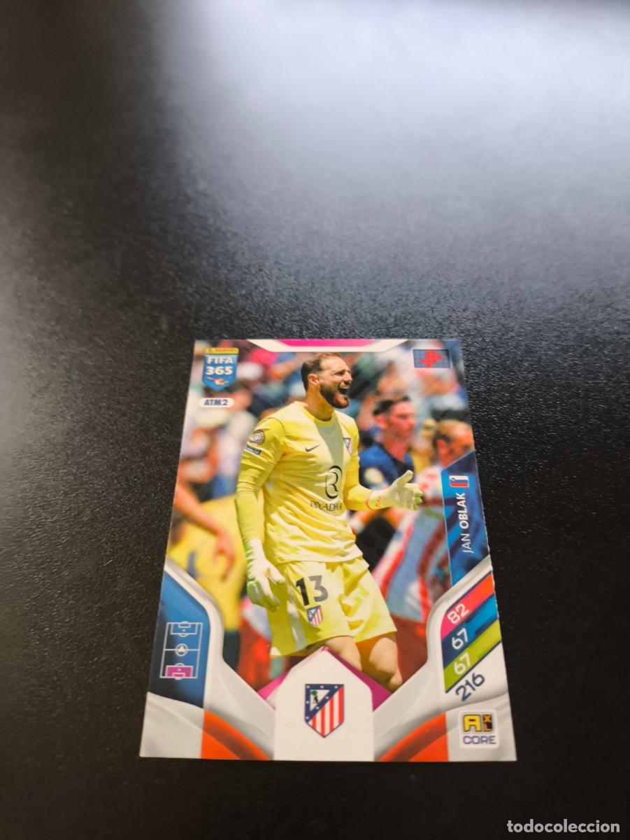 Cromos de F&uacute;tbol: ATM2 Jan Oblak ESCUDO ATLETICO DE MADRID PANINI ADRENALYN FIFA 365 2025 2026 NO LIGA ESTE