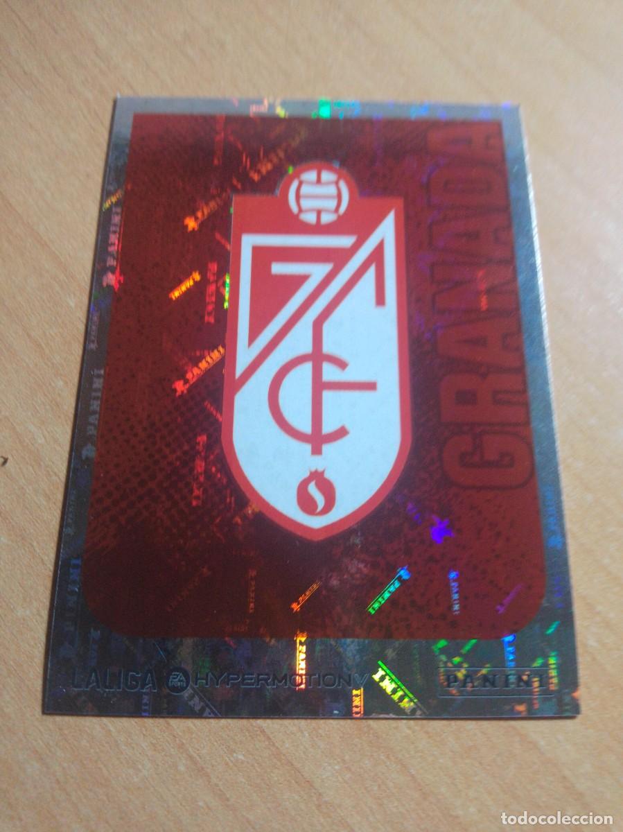 Figurine di Calcio: 211 ESCUDO GRANADA 25 26 HYPERMOTION 20252026 PANINI 2 DIVISI&Oacute;N.NUEVO