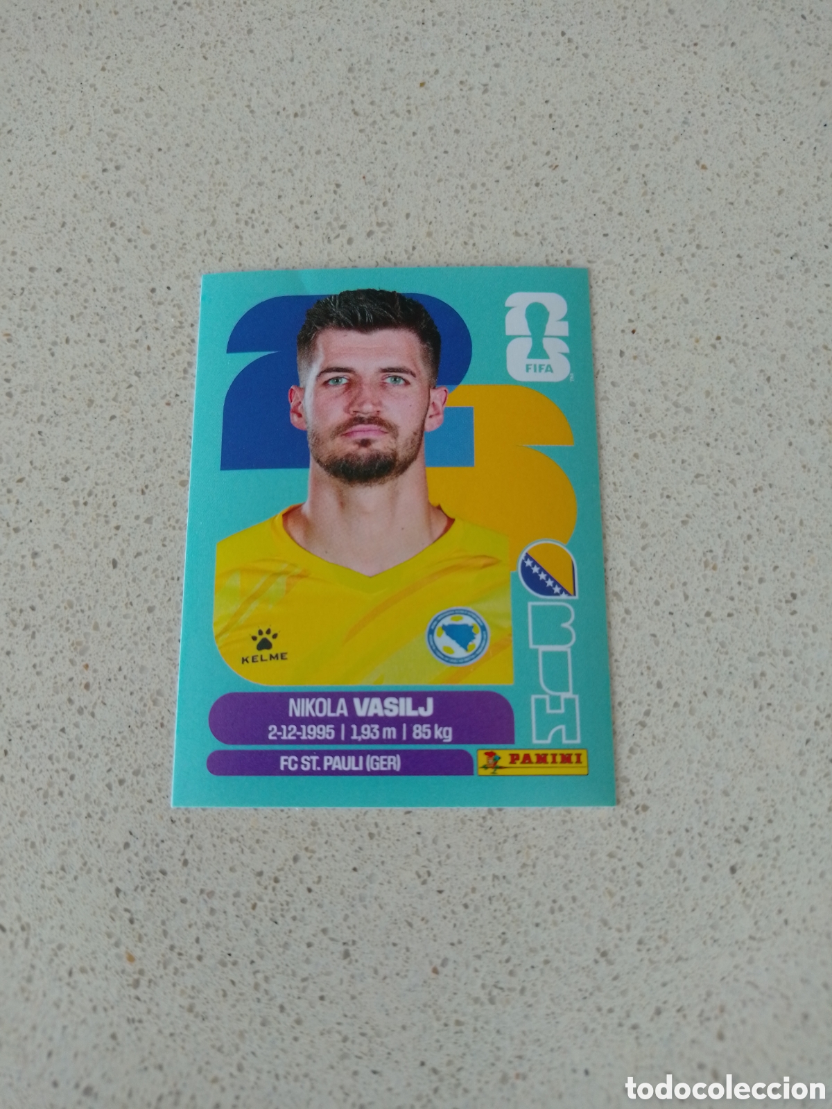 Cromos de F&uacute;tbol: CROMO NUMERO 2 VASILJ BOSNIA HEZERGOVINA. MUNDIAL 2026. PANINI.