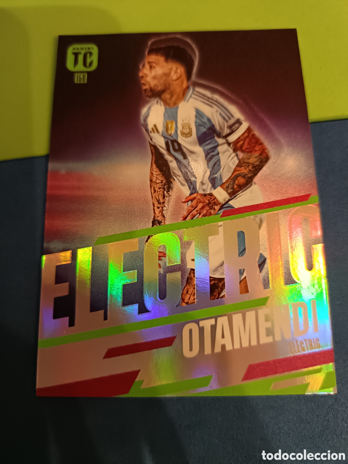 Cromos de Futebol: Panini Adrenalyn XL Top Class 2025 - Electric 150 Otamendi
