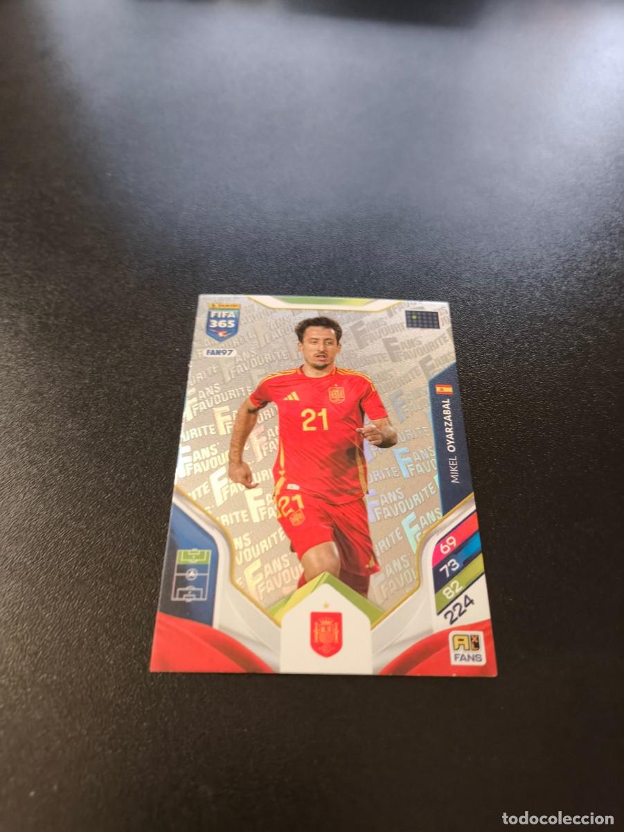 Football Stickers: FAN97 Mikel Oyarzabal PLATA ESPA&Ntilde;A FANS FAVOURITE PANINI ADRENALYN FIFA 365 2025 2026 LIGA
