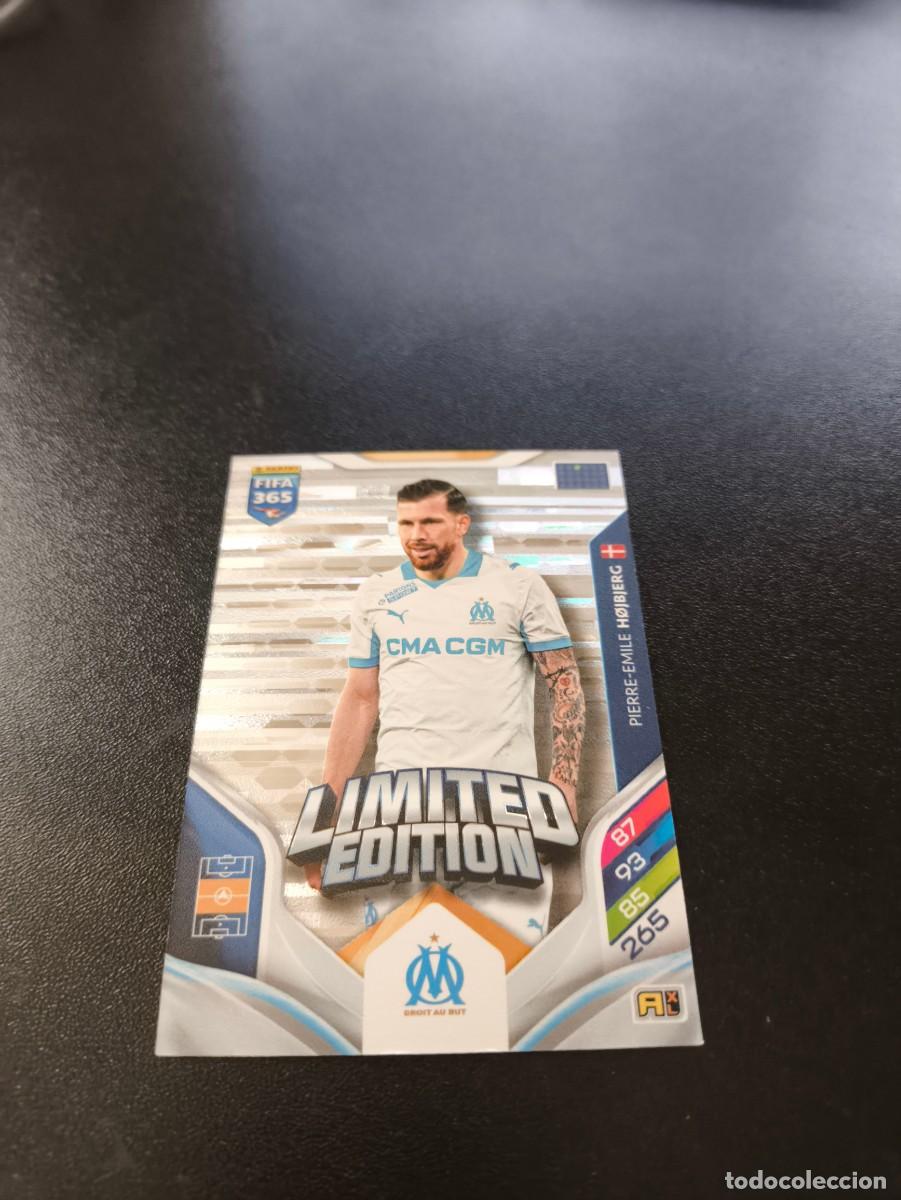 Fu&szlig;ball-Sticker: LE-PEH Pierre-Emile H&oslash;jbjerg MARSELLA LIMITED EDITION PANINI ADRENALYN FIFA 365 2025 2026 LIGA