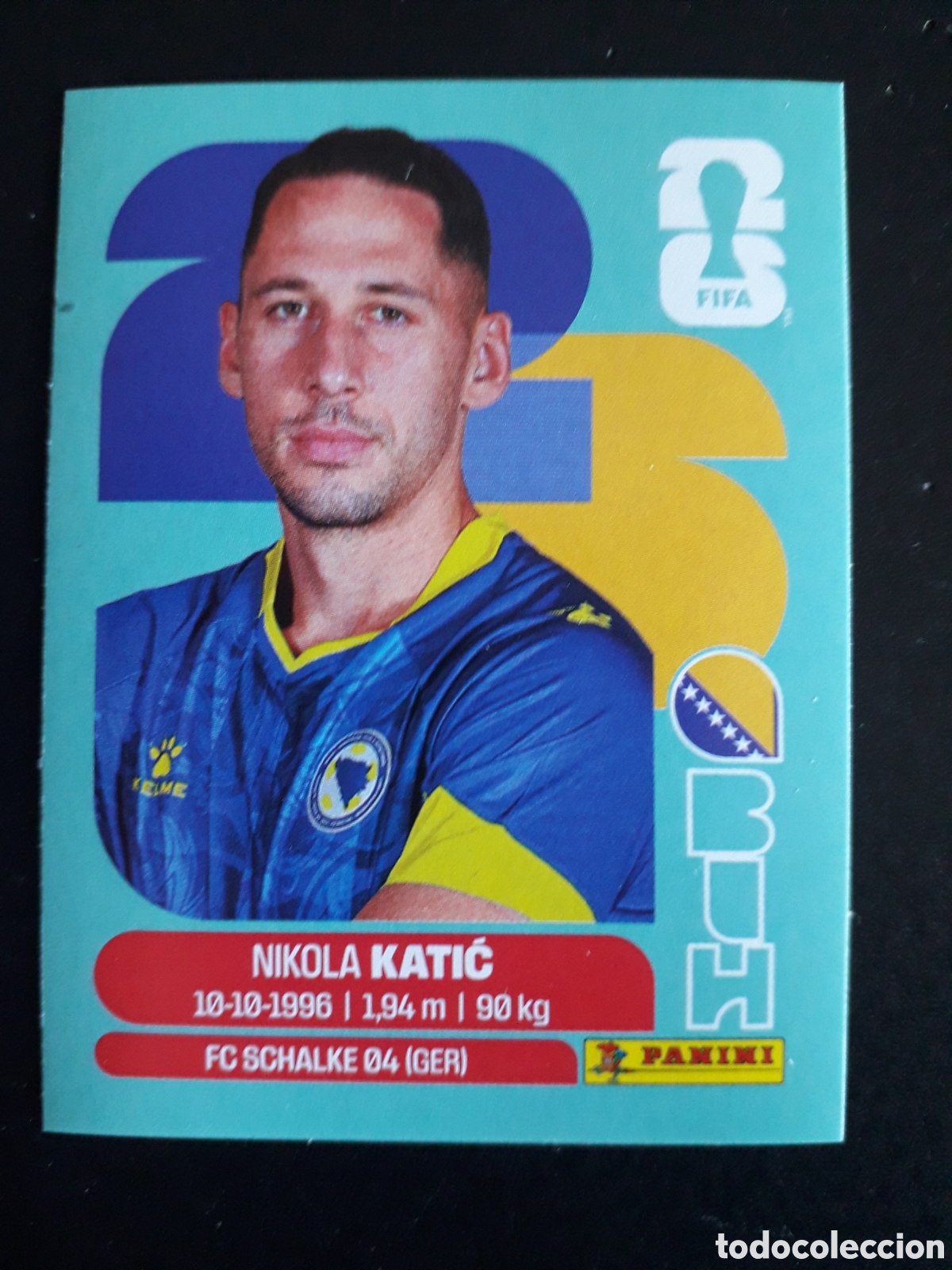 Cromos de F&uacute;tbol: KATIĆ BOSNIA HERCEGOVINA BIH 7 MUNDIAL F&Uacute;TBOL 2026 FIFA WORLD CUP PANINI SIN PEGAR PEDIDO M&Iacute;NIMO 3&euro;.
