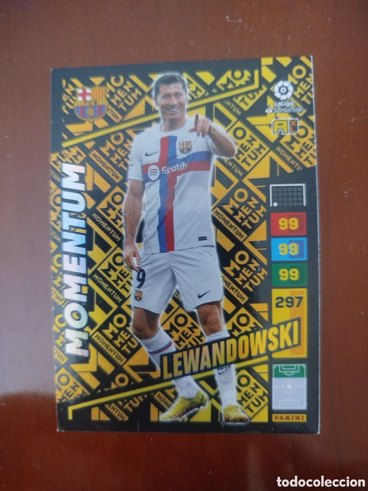 Cromos de F&uacute;tbol: Adrenalyn 2022/23.F.C.Barcelona.Lewandowski (MOMENTUM).
