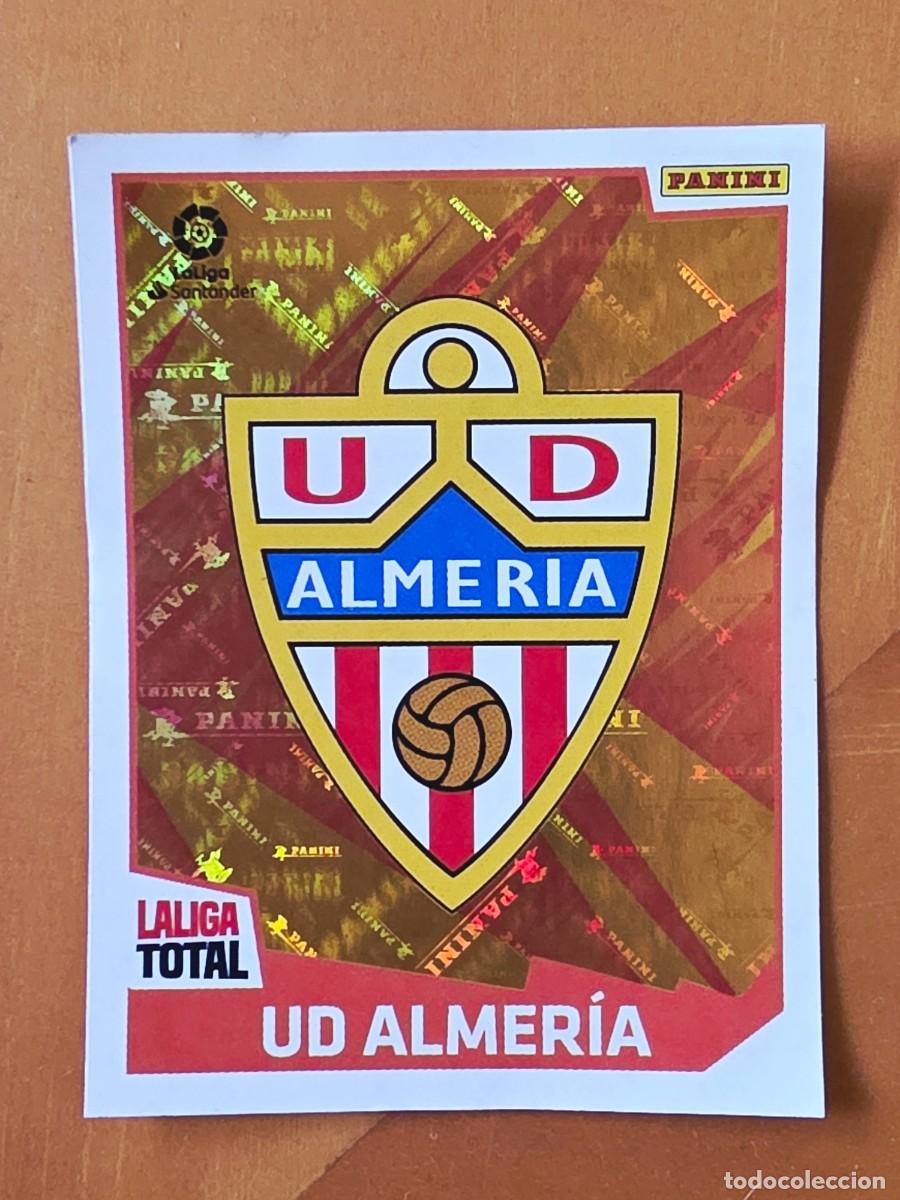 Cromos de F&uacute;tbol: 2 Escudo UD Almer&iacute;a, Panini LaLiga Total 2022 2023 22 23, la liga