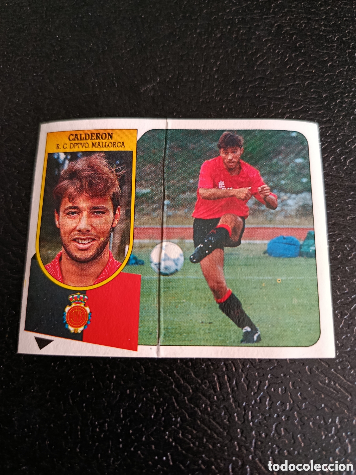 Cartes &agrave; collectionner de Football: 91/92 ESTE. MALLORCA CALDERON CON ERROR IMPRESI&Oacute;N TRI&Aacute;NGULO NEGRO DESPEGADO