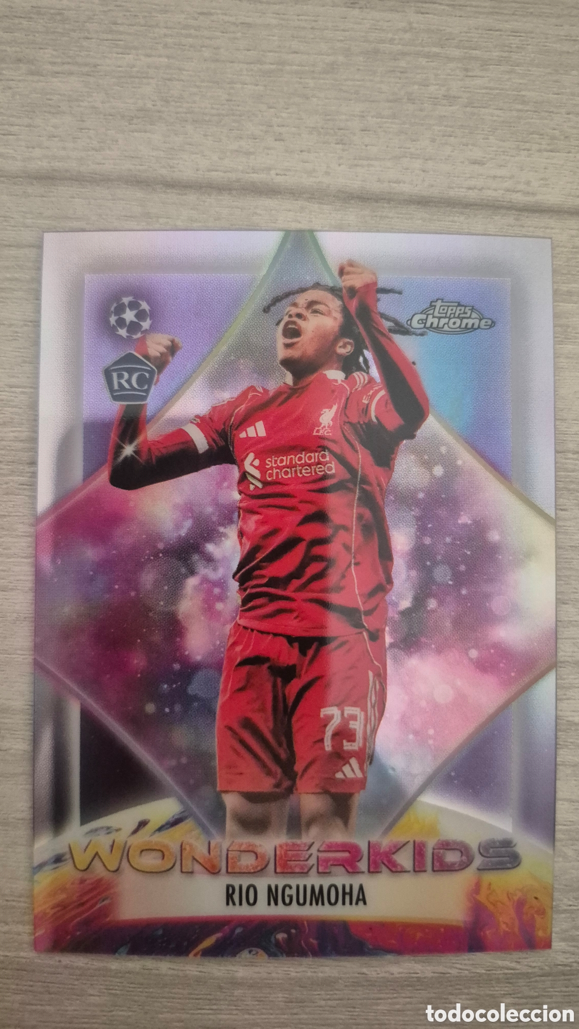 Cromos de F&uacute;tbol: Rio Ngumoha &rdquo;Wonderkids&rdquo; Topps Chrome UCC 2025/26