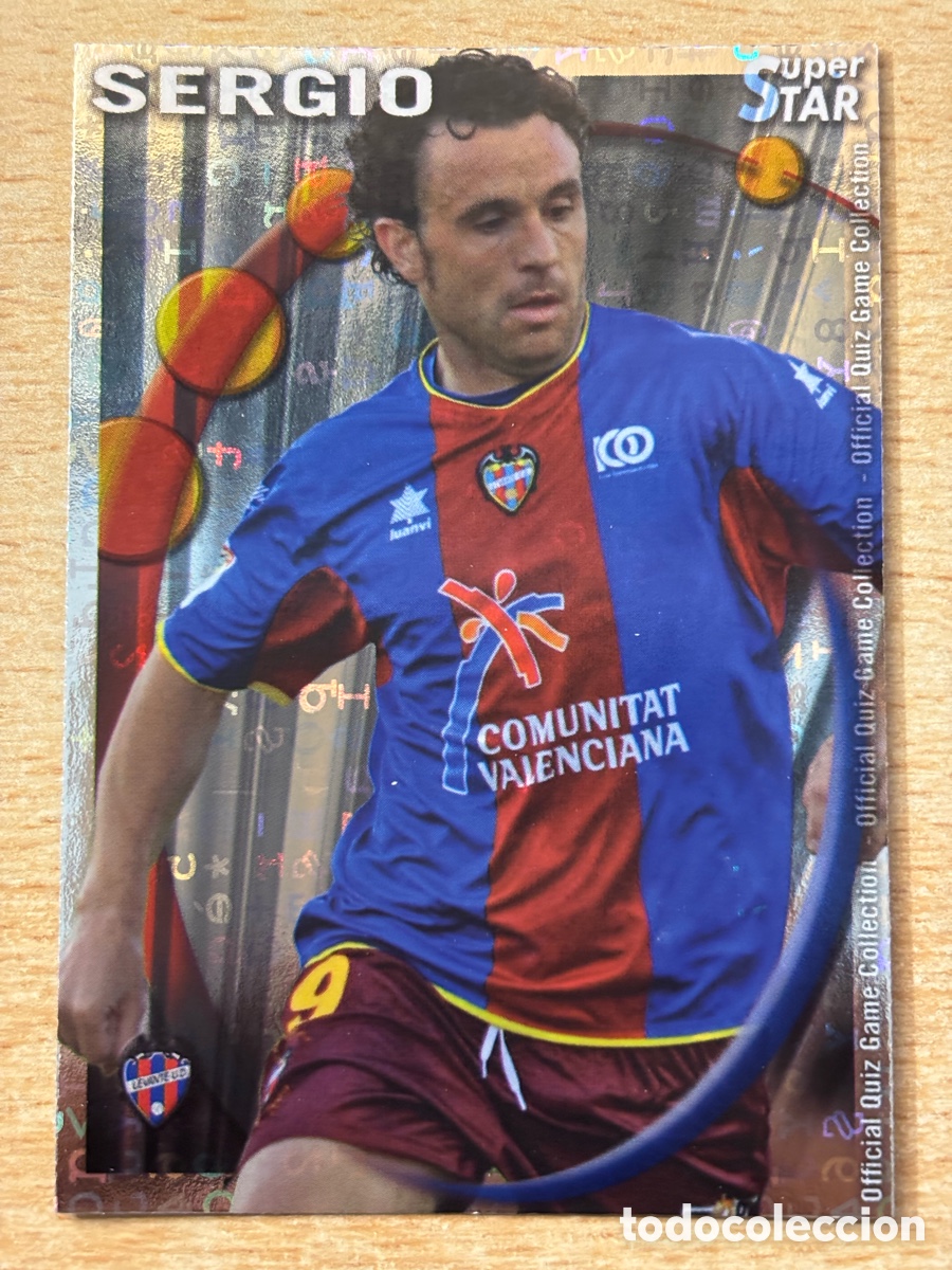Cromos de f&uacute;tbol: # 539 Sergio Levante UD Superstar Mundicromo 2011 fondo letras