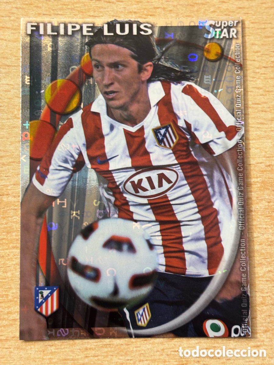 Cromos de Futebol: # 241 Filipe Luis Atl&eacute;tico de Madrid Superstar Mundicromo 2011 fondo letras