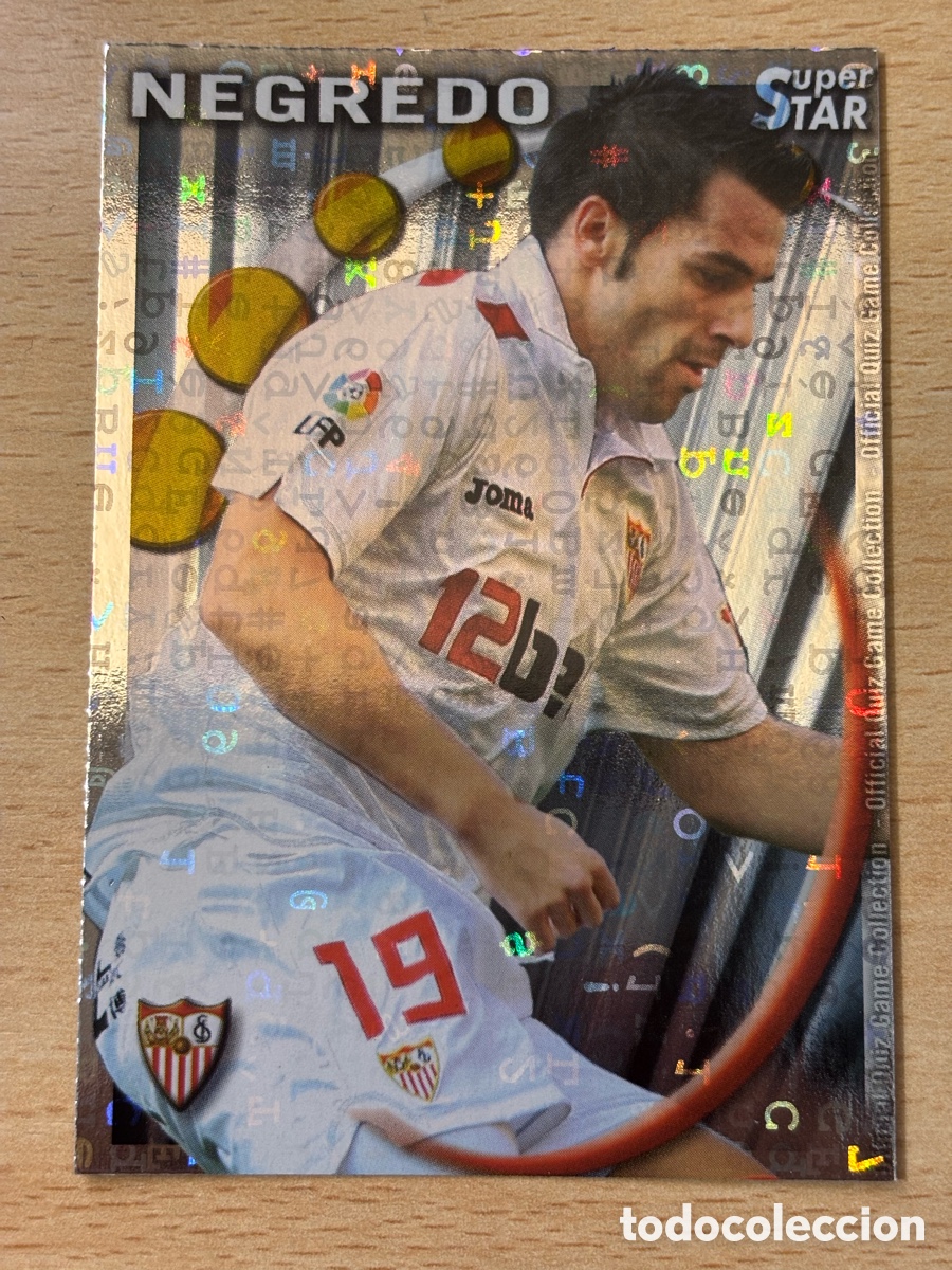 Cromos de Futebol: # 105 Negredo Sevilla FC Superstar Mundicromo 2011 fondo letras