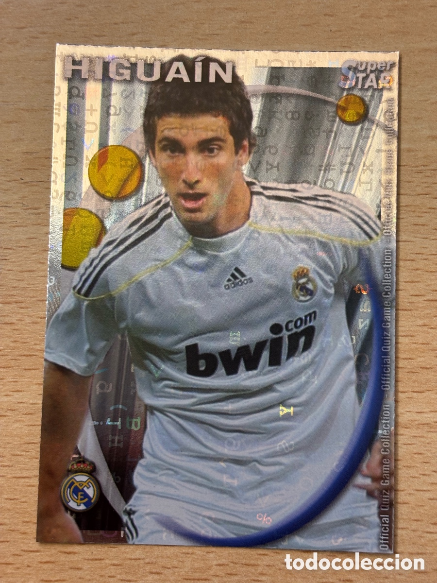 Figurine di Calcio: # 053 Higua&iacute;n Real Madrid Superstar Mundicromo 2011 fondo letras