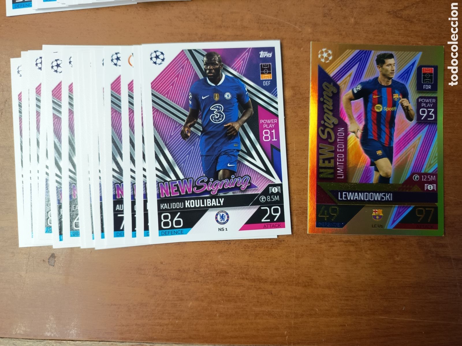 Figurine di Calcio: TOPPS MATCH ATTAX 2022 2023 UEFA 22 23 UPDATE 1 NEW SINGING LE U1 LEWANDOWSKI NS1 NS16