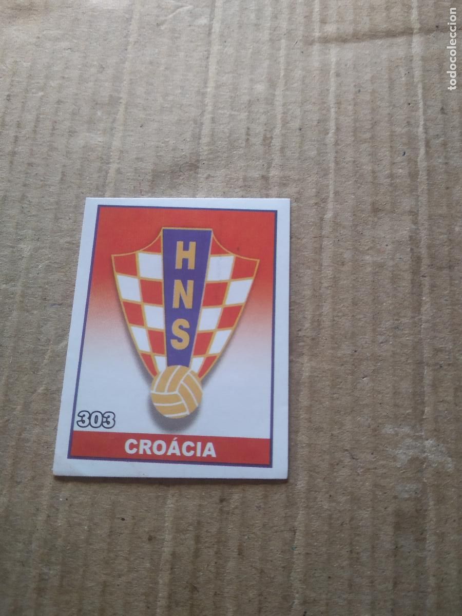 Figurine di Calcio: 303 ESCUDO CROACIA CROMO FUTBOL MUNDIAL 2022 WORLD CUP COPA MUNDO EDITADO EN BRASIL