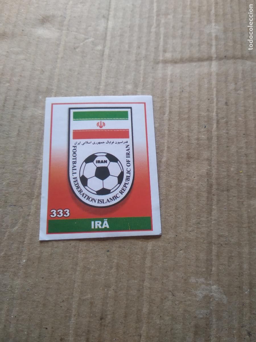 Fu&szlig;ball-Sticker: 333 ESCUDO IRAN CROMO FUTBOL MUNDIAL 2022 WORLD CUP COPA MUNDO EDITADO EN BRASIL