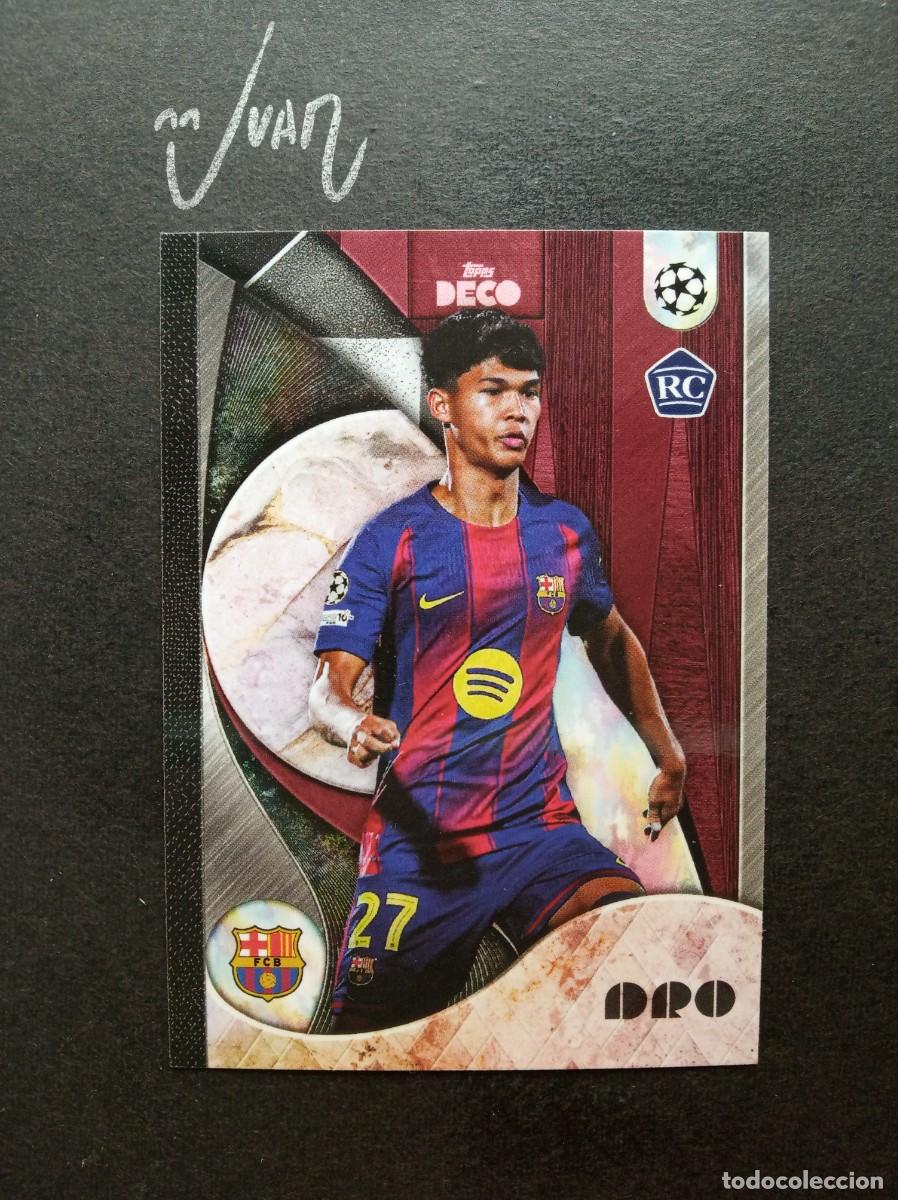 Fu&szlig;ball-Sticker: PRODIGY ROOKIE DRO FC BARCELONA PARIS SAINT-GERMAIN ⚽ TOPPS &reg; DECO UCC UEFA 2025 2026 25 26 NUEVO