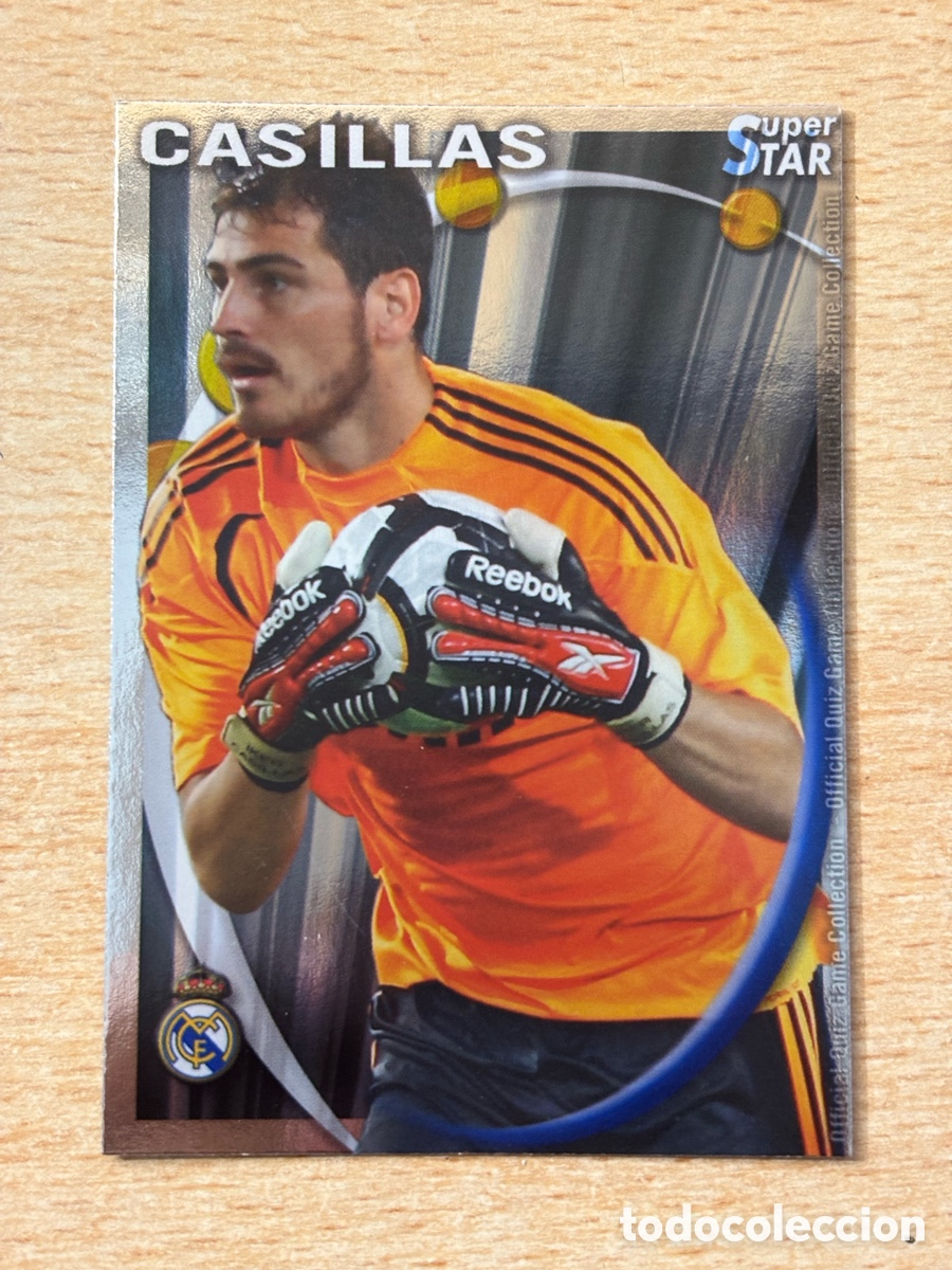 Cromos de F&uacute;tbol: # 050 Casillas Real Madrid Superstar Mundicromo 2011 brillo liso