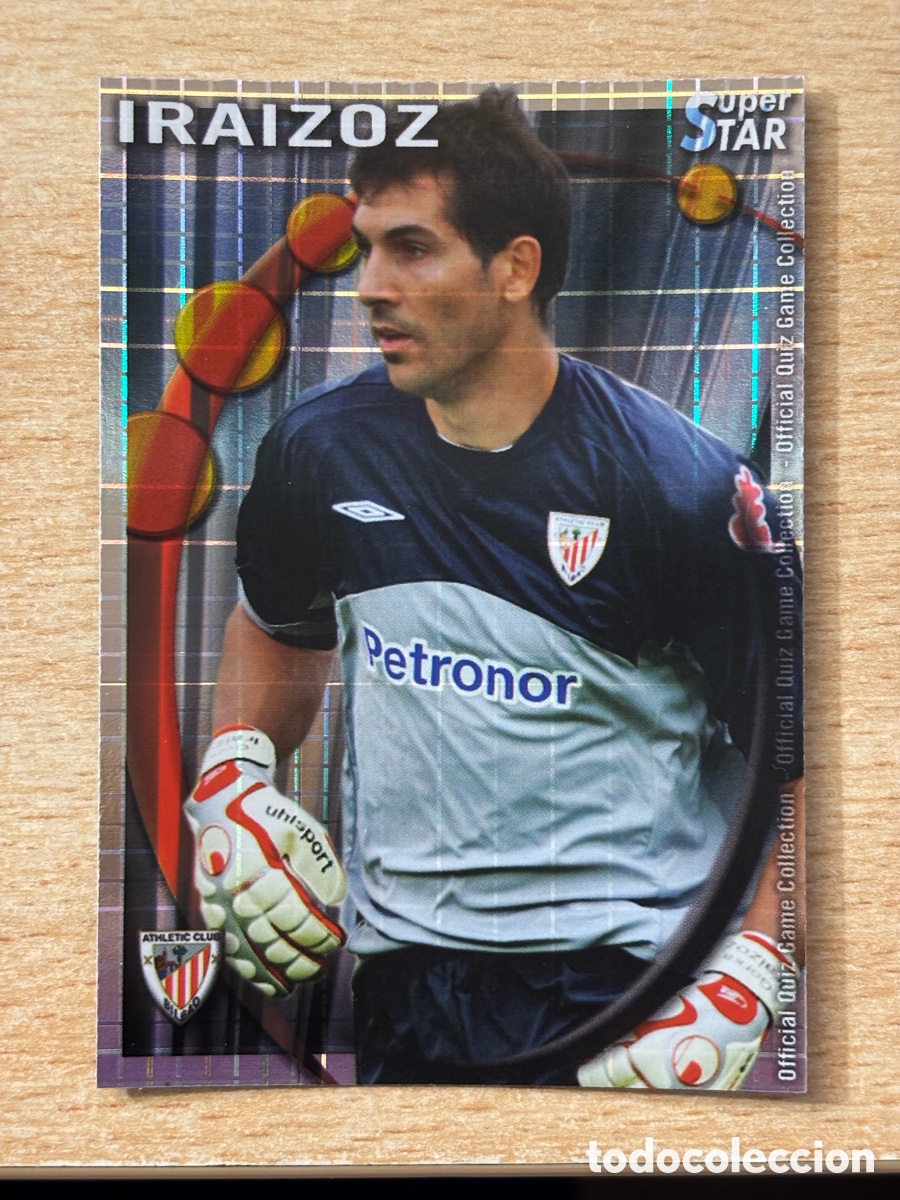 Football Stickers: # 212 Iraizoz Athletic Club de Bilbao Superstar Mundicromo 2011 fondo cuadros