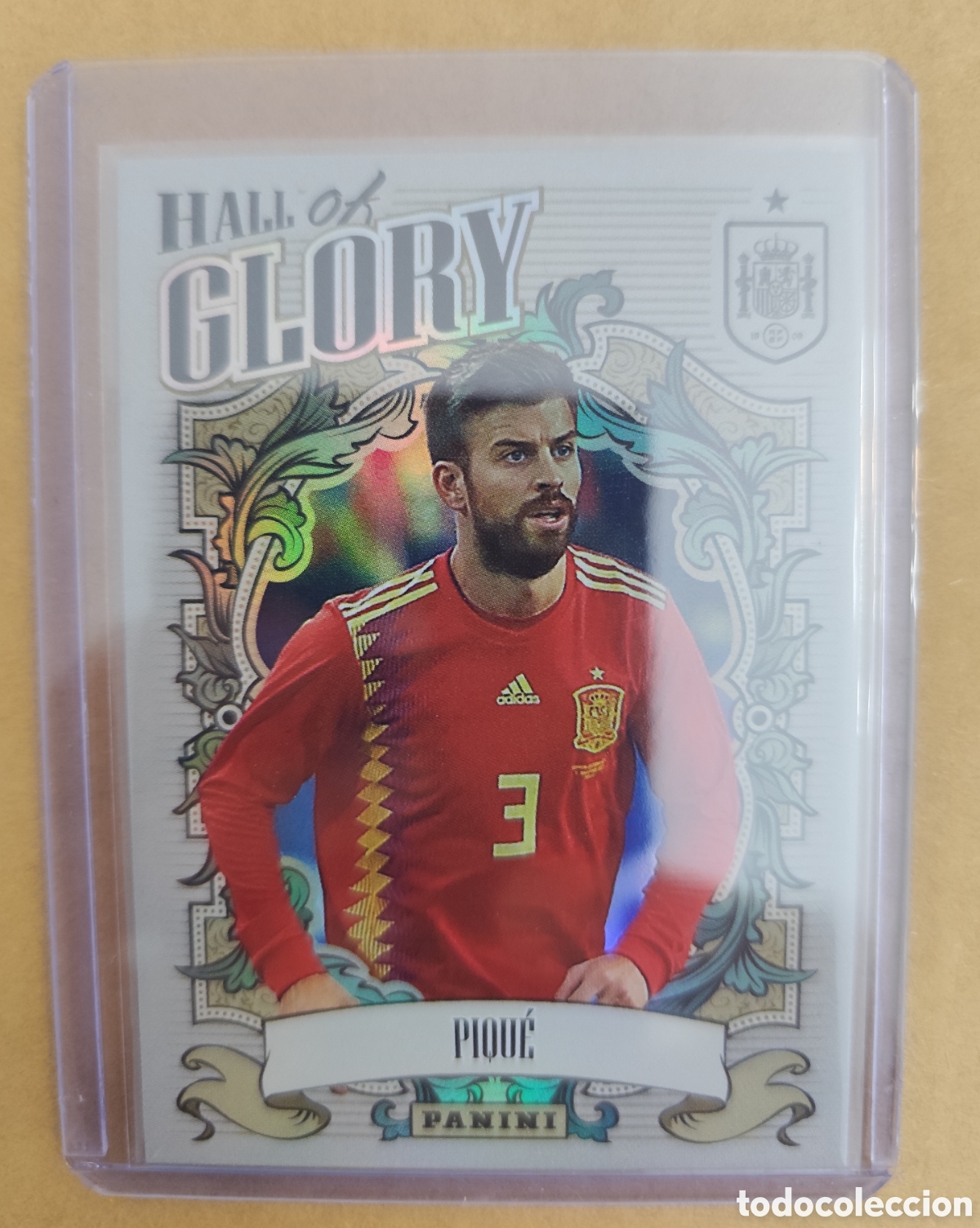 Fu&szlig;ball-Sticker: PIQUE HALL OF GLORY SELECCI&Oacute;N ESPA&Ntilde;OLA 2010 2026 PANINI TRIBUTO
