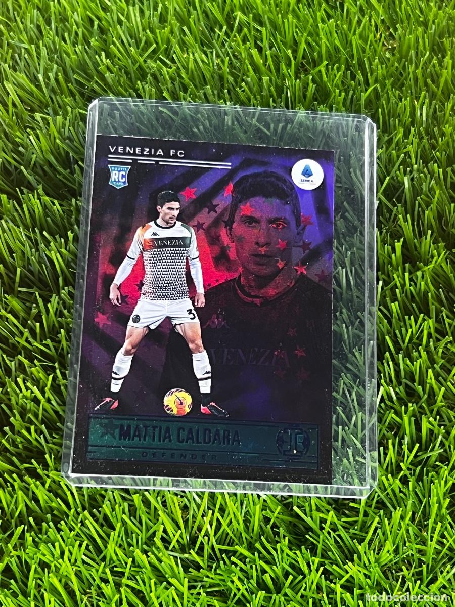 Cromos de F&uacute;tbol: N&ordm; 200 Mattia Caldara Illusions Purple Astro Venezia FC Panini Chronicles Serie A 21 22