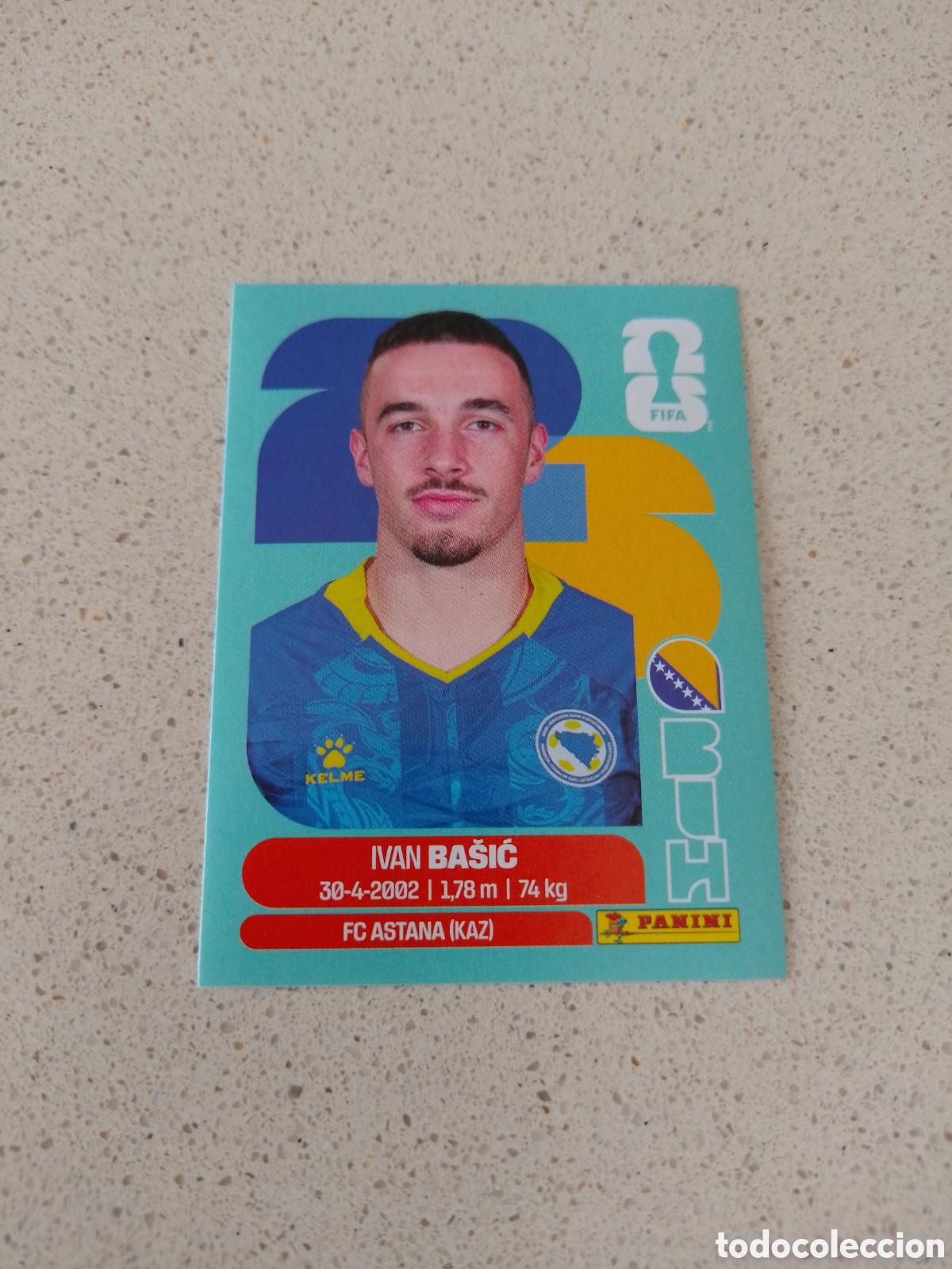Cromos de F&uacute;tbol: CROMO NUMERO 12 BASIC BOSNIA Y HEZERGOVINA. MUNDIAL 2026. PANINI.
