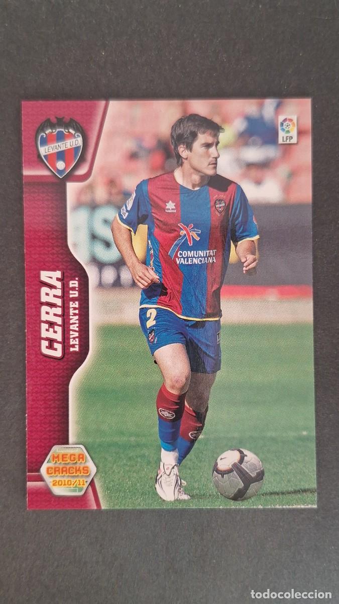 Cromos de Futebol: L1 CERRA LEVANTE U. D. 148 PANINI MEGACRACKS 2010 2011 10 11