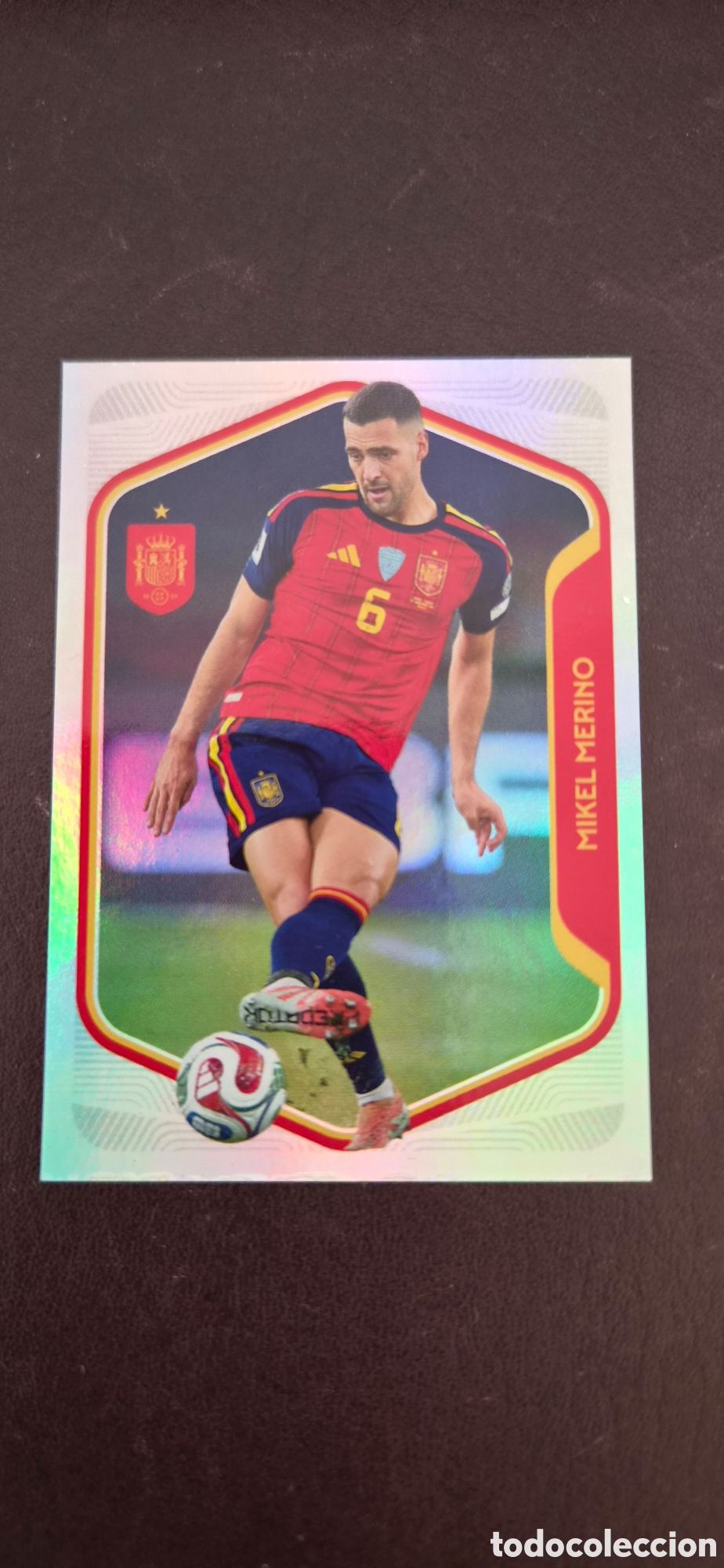 Cromos de F&uacute;tbol: 42 MIKEL MERINO COLECCION OFICIAL SELECCION ESPA&Ntilde;OLA CARREFOUR MUNDIAL2026 PANINI