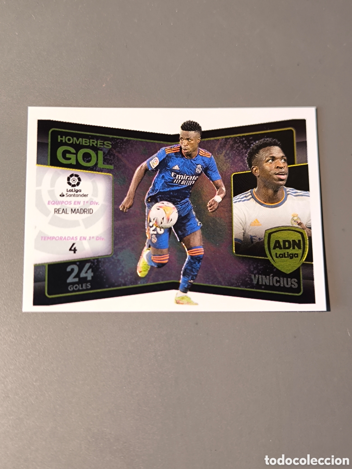 Cromos de F&uacute;tbol: VINICIUS 26 ADN Hombres Gol Real Madrid Liga Este 22 23