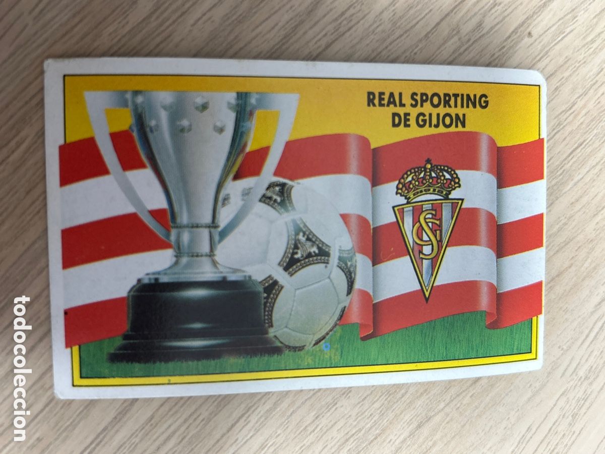 Figurine di Calcio: ESCUDO Y BANDERA SPORTING GIJON LIGA ESTE 1990 1991 90 91 NUNCA PEGADO SIN PEGAR