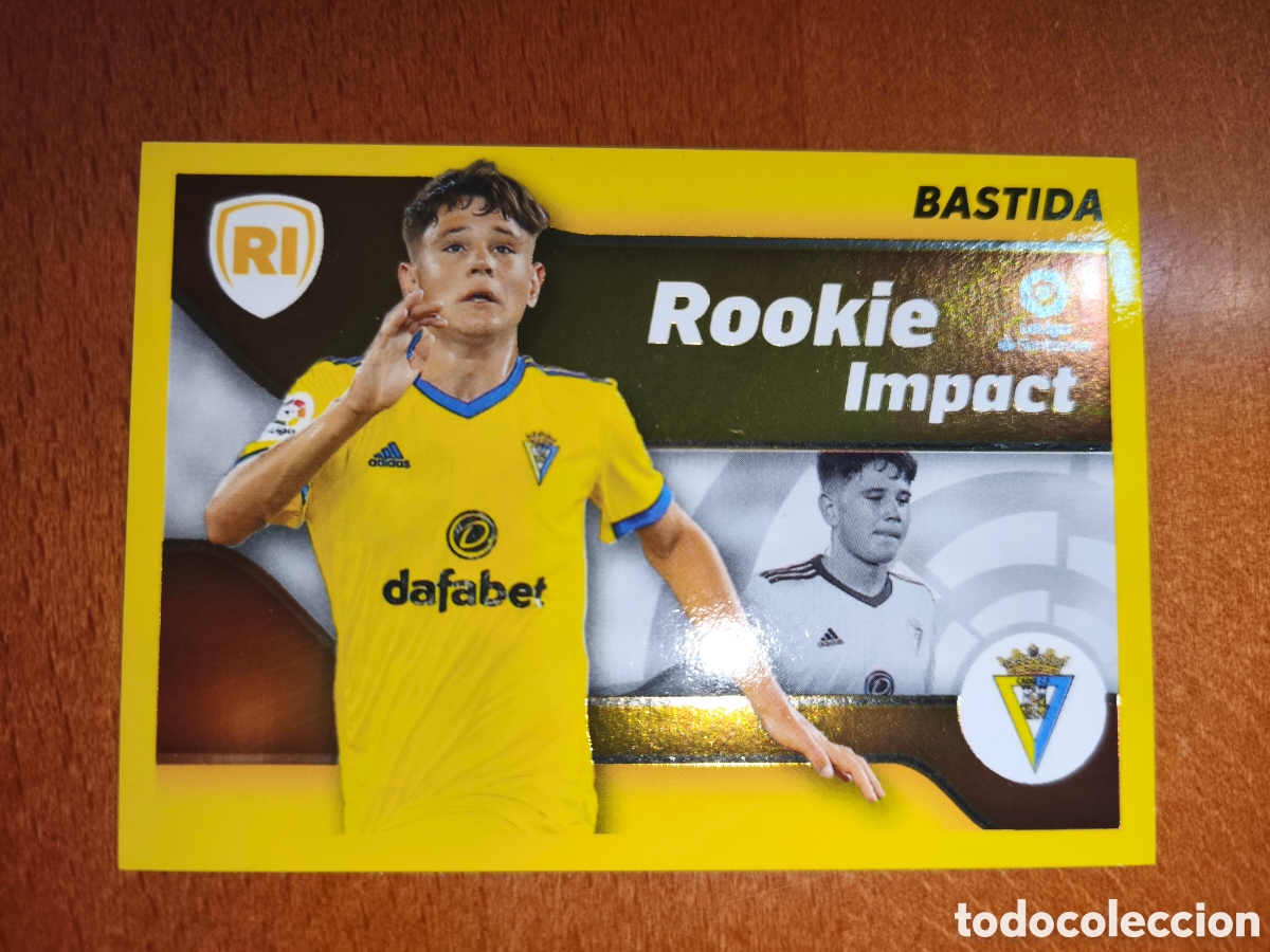 Football Stickers: Bastida n&deg;4 ROOKIE IMPACT liga este 21/22 C&aacute;diz