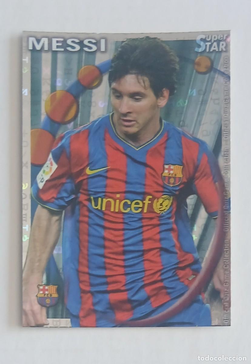 Cromos de F&uacute;tbol: CROMO n&ordm; 25 LIONEL MESSI BARCELONA FONDO LETRAS MUNDICROMO 2010-2011. Nuevo.