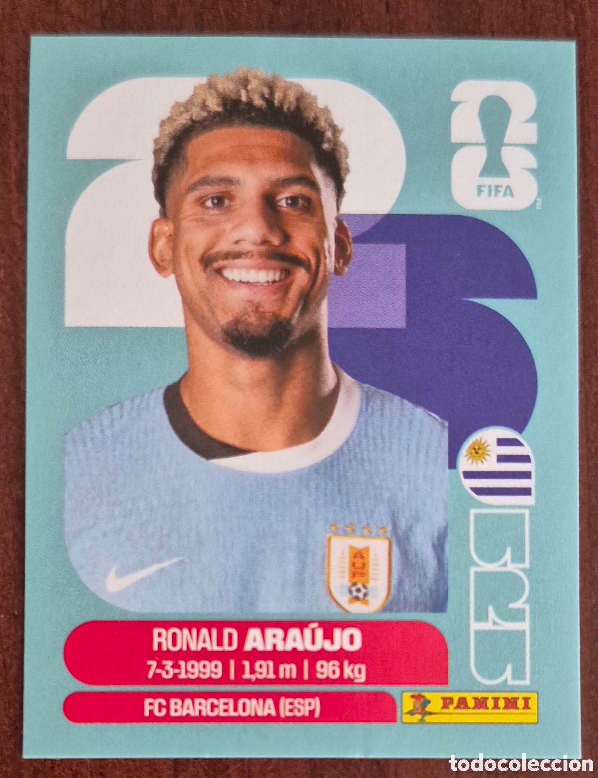 Cromos de F&uacute;tbol: FIFA WORLD CUP 2026 - URUGUAY N&deg;4 ARAUJO