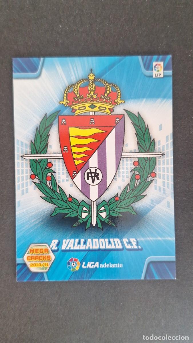 Cromos de F&uacute;tbol: L1 ESCUDO REAL VALLADOLID LIGA ADELANTE SEGUNDA DIVISION 415 PANINI MEGACRACKS 2010 2011 10 11