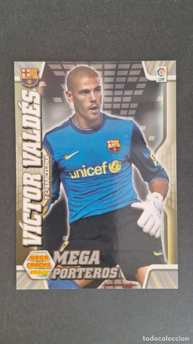 Cromos de F&uacute;tbol: L1 VICTOR VALDES F. C. BARCELONA MEGA PORTEROS 400 PANINI MEGACRACKS 2010 2011 10 11