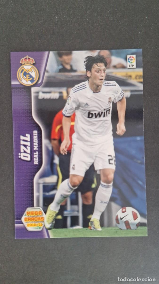 Cromos de F&uacute;tbol: L1 &Ouml;ZIL REAL MADRID NUEVO FICHAJE 490 PANINI MEGACRACKS 2010 2011 10 11