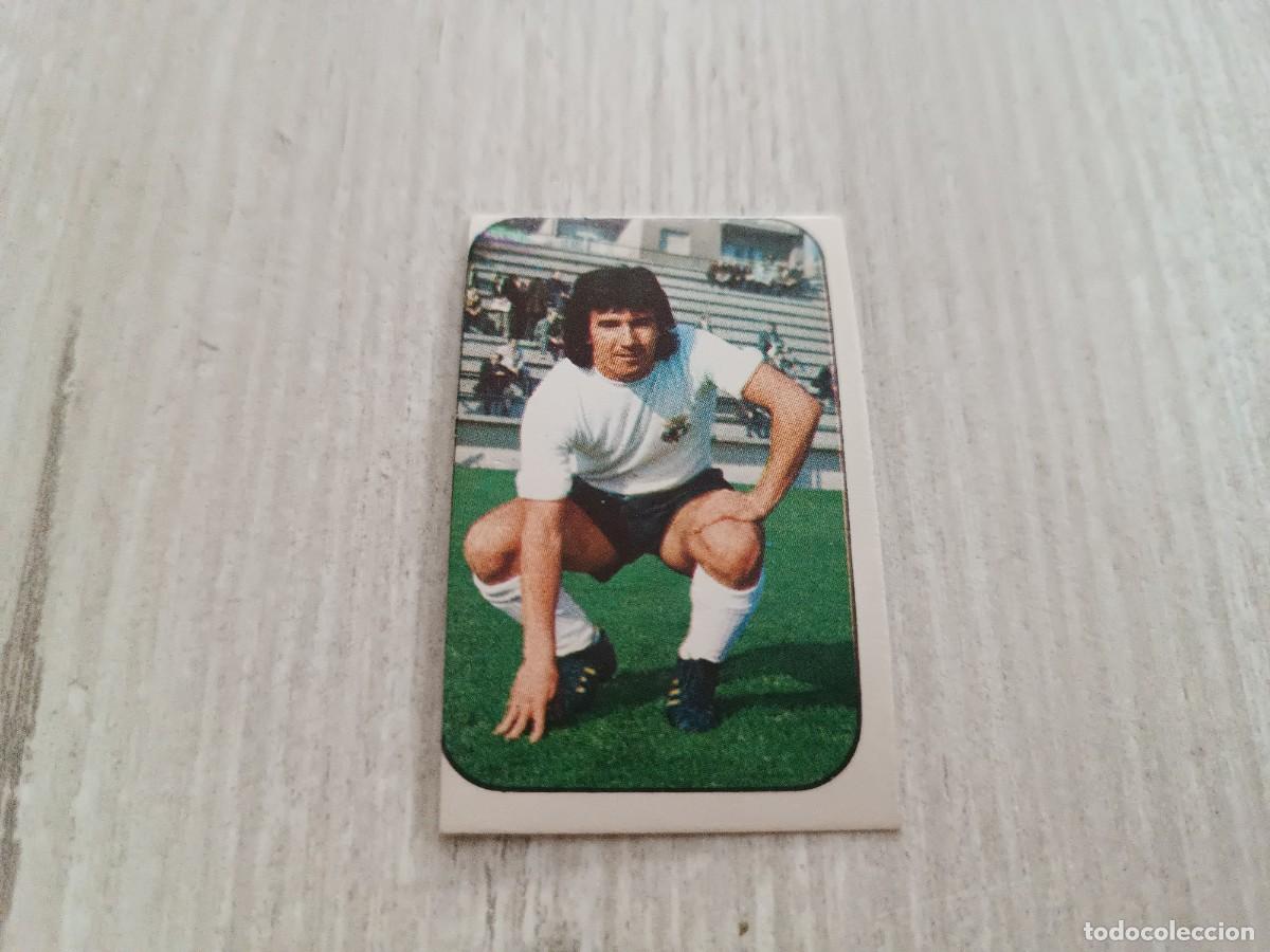 Football Stickers: JUANITO NUNCA PEGADO LIGA ESTE 76 77 1976 1977