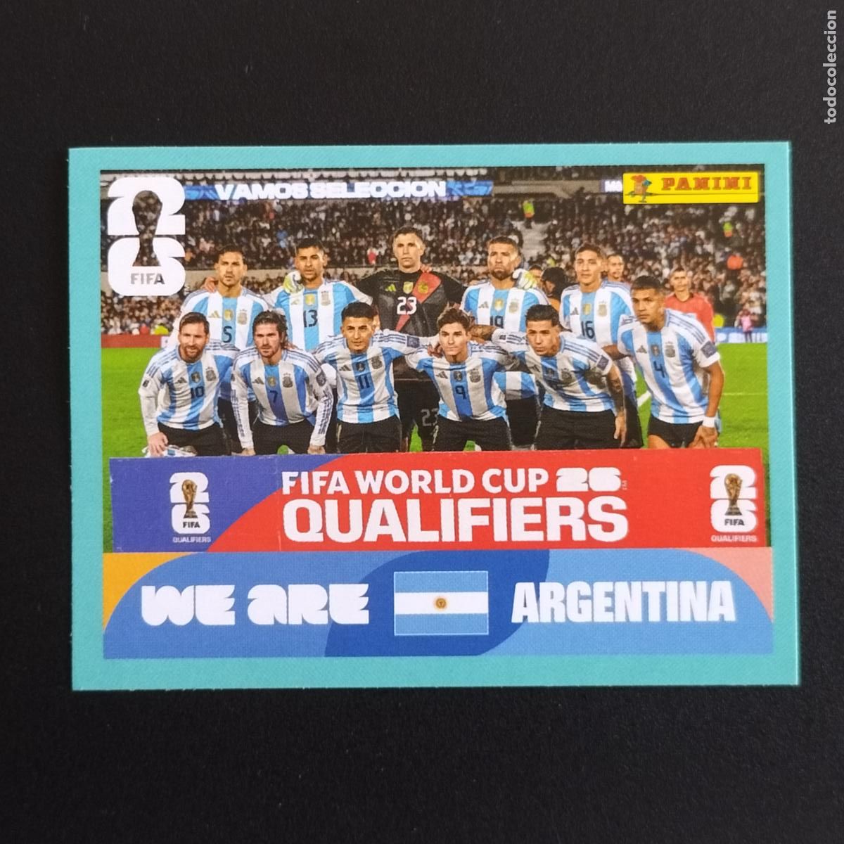 Cromos de f&uacute;tbol: ARG 13 SELECCION EQUIPO CON MESSI ARGENTINA CROMOS STICKER MUNDIAL 26 2026 FIFA WORLD CUP PANINI