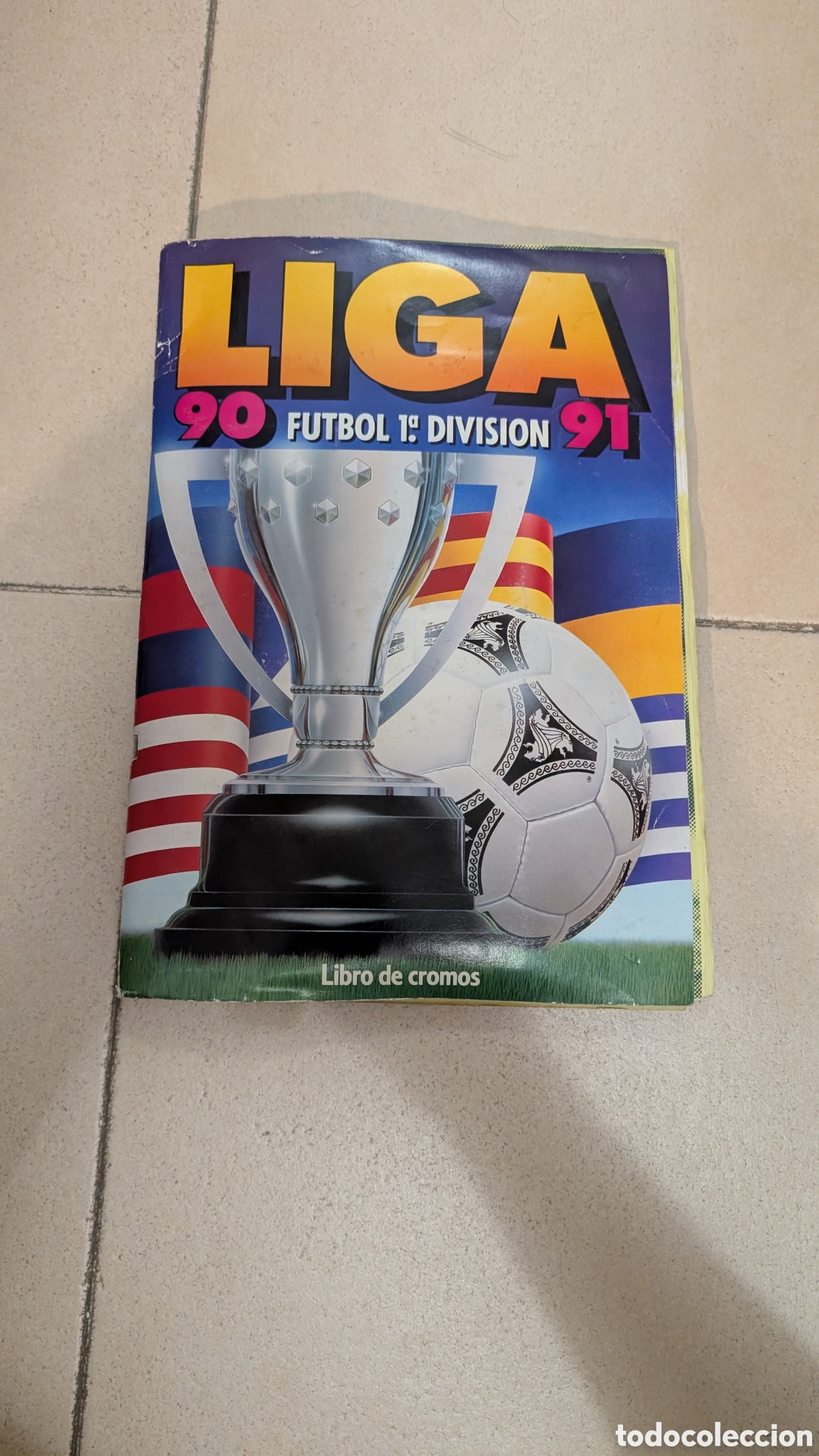Cromos de f&uacute;tbol: ALBUM LIGA ESTE 1990/91 90 91 CON BASTANTES CROMOS INCLUYE 11 FICHAJES, BUEN ESTADO