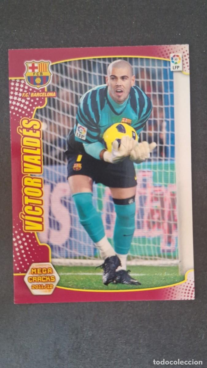 Figurine di Calcio: L2 VICTOR VALDES F. C. BARCELONA 38 PANINI MEGACRACKS 2011 2012 11 12