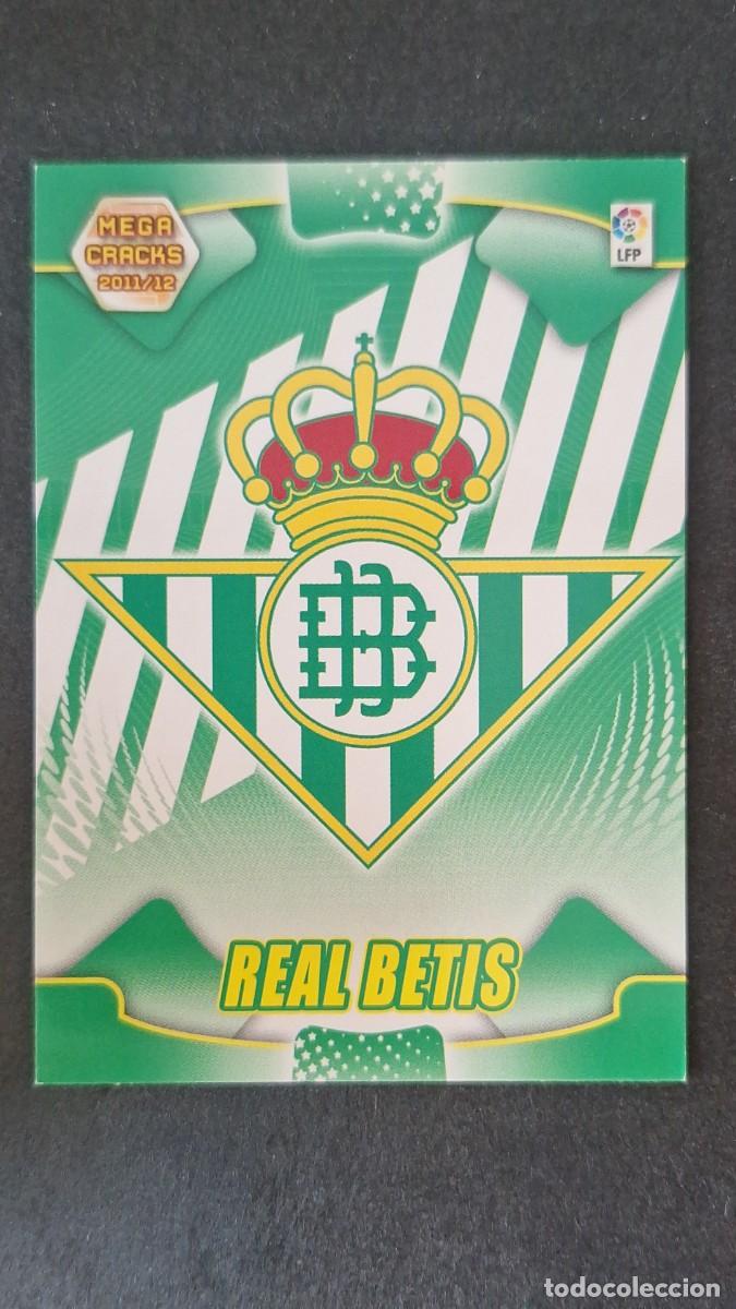 Cromos de f&uacute;tbol: L2 ESCUDO REAL BETIS BALOMPIE 55 PANINI MEGACRACKS 2011 2012 11 12