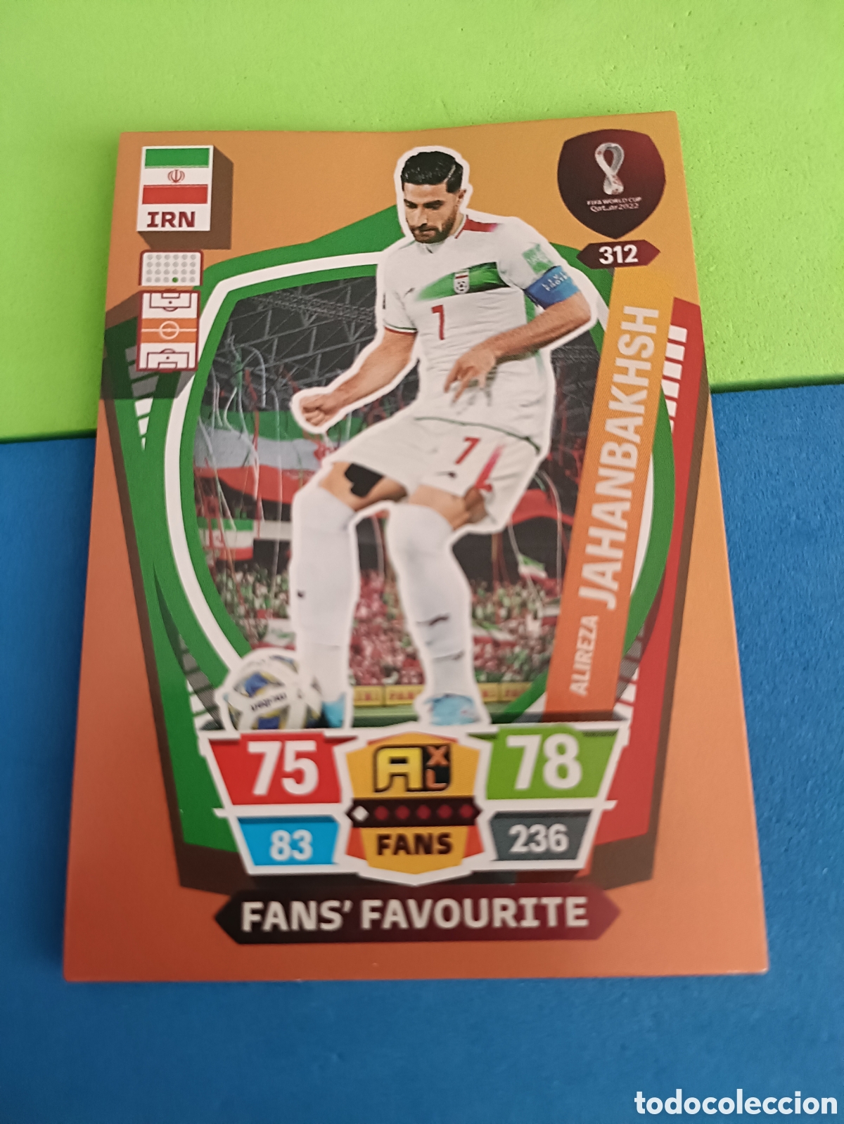 Cartes &agrave; collectionner de Football: ADRENALYN XL FIFA WORLD CUP QATAR 22 23 2022 2023 Mundial -&nbsp;Fans Favourite 312 Jahanbakhsh