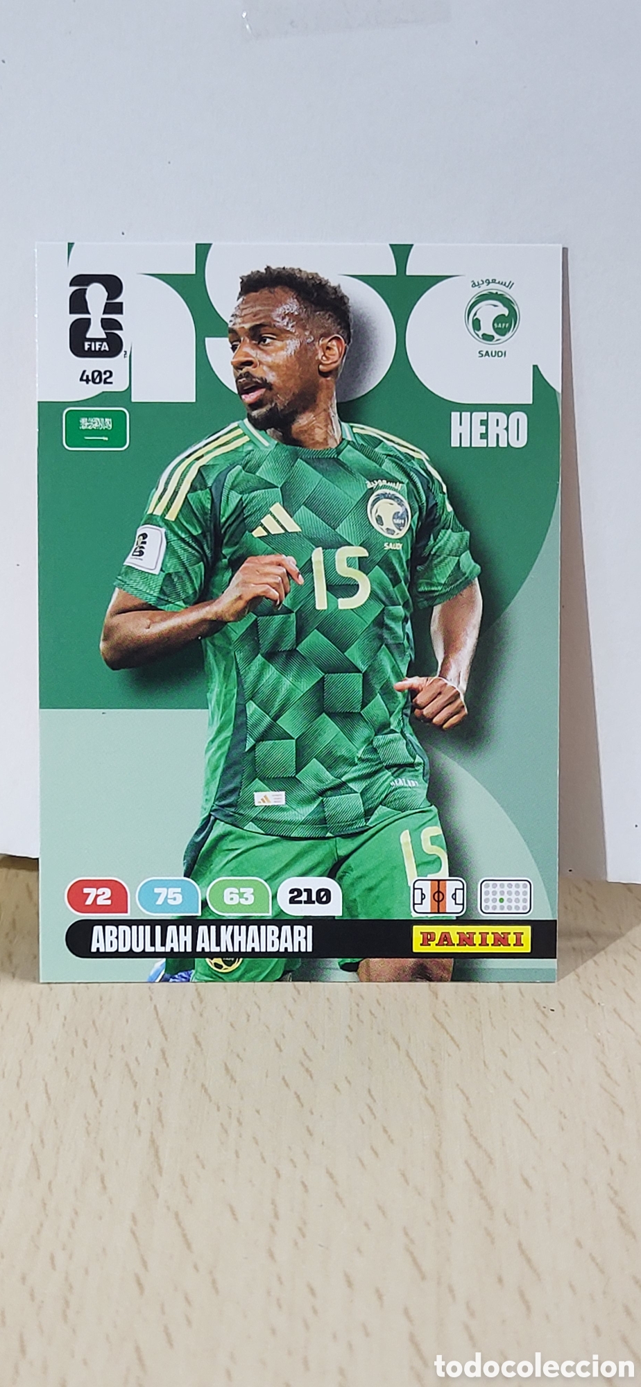 Fu&szlig;ball-Sticker: ABDULLAH ALKHAIBARI ARABIA SAUDI N&ordm; 402 ADRENALYN XL MUNDIAL 2026 26 FIFA WORLD CUP PANINI