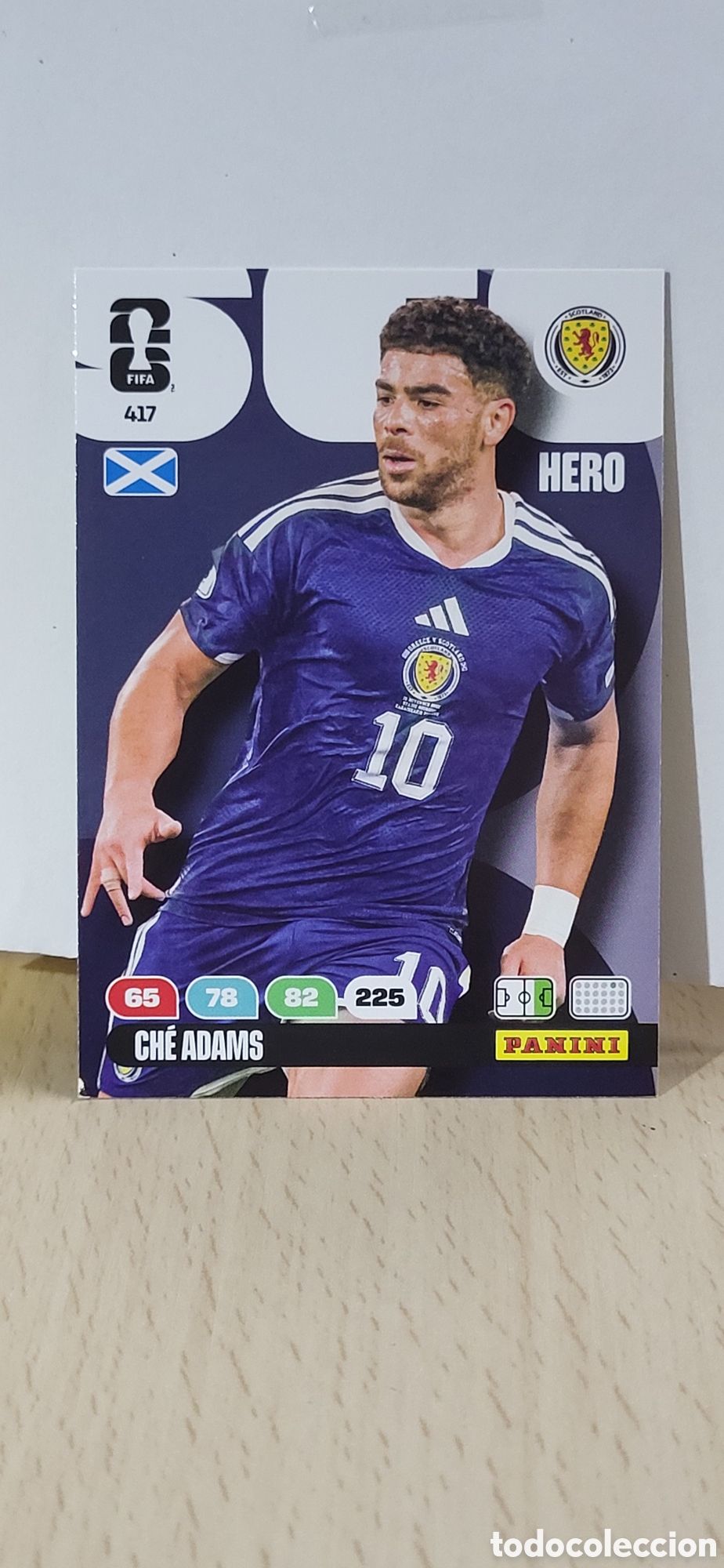 Cromos de Futebol: CHE ADAMS ESCOCIA N&ordm; 417 ADRENALYN XL MUNDIAL 2026 26 FIFA WORLD CUP PANINI