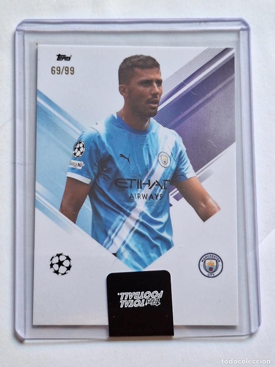 Football Stickers: Numerada #/99 Series UCC #20 RODRI Manchester City TOPPS Total Football 2025-26 TopLoader Precintado