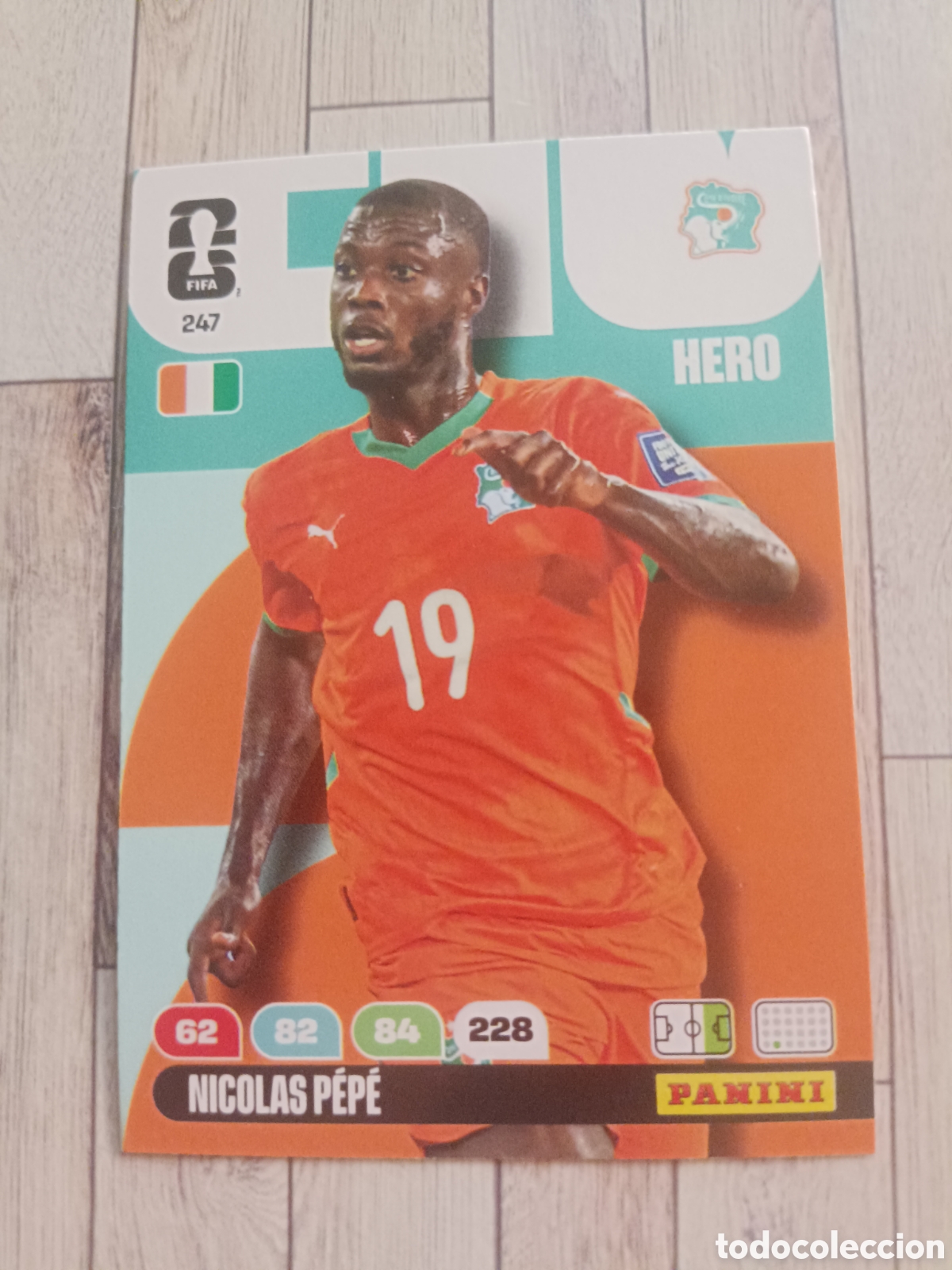 Cromos de f&uacute;tbol: 247 NICOLAS PEPE COSTA DE MARFIL HERO ADRENALYN XL MUNDIAL FIFA WORLD CUP 2026 PANINI