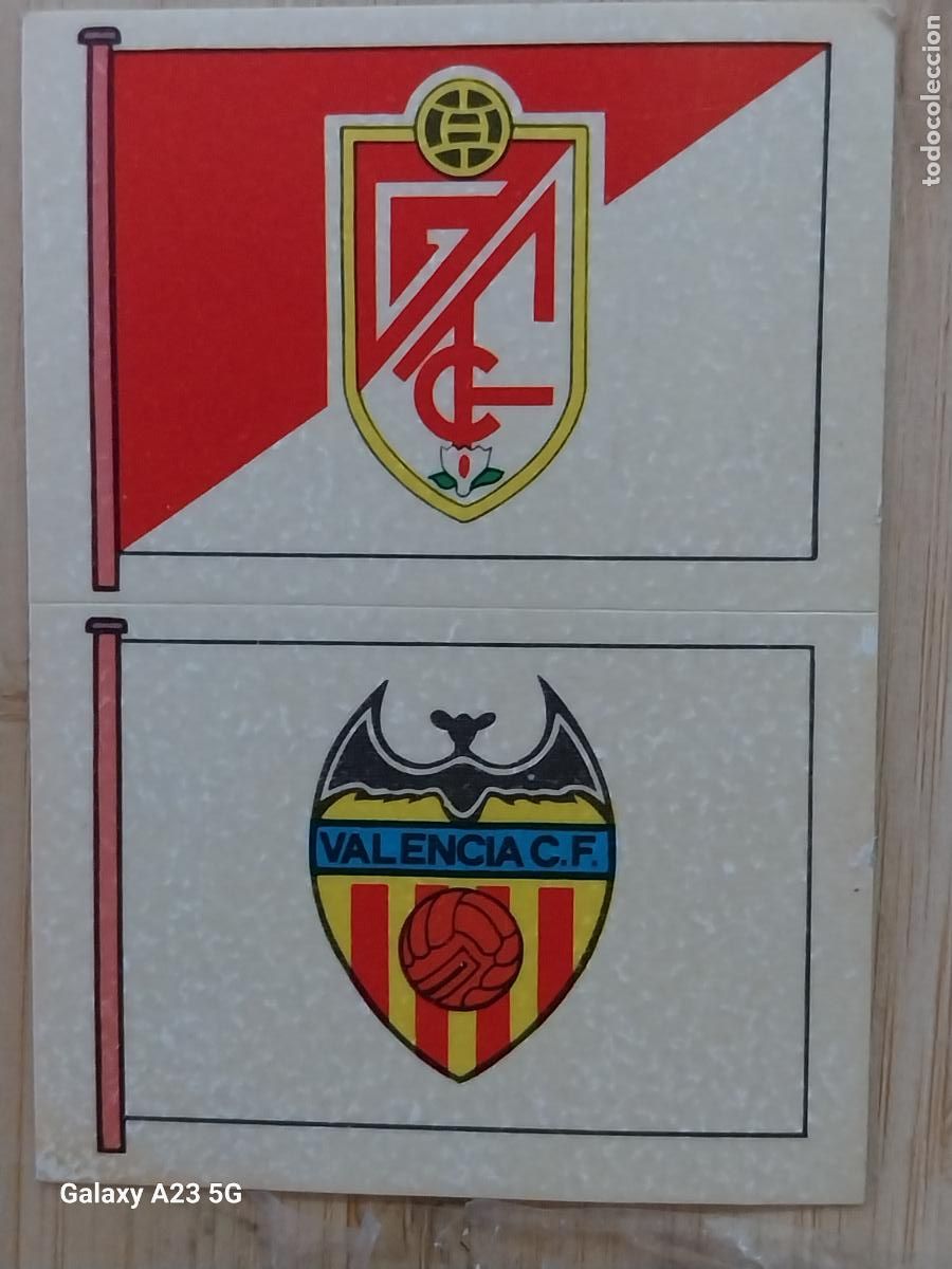 Football Stickers: GRANADA - VALENCIA ESCUDO *** CROMO 352 - 227 ED MAGA A&Ntilde;O 1975 LIGA 75 76 SIN PEGAR NUNCA